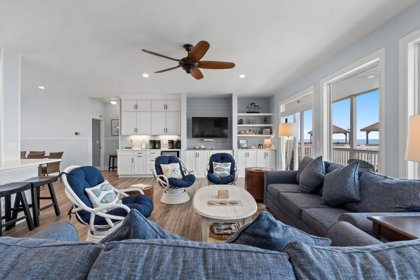NEW LISTING - Fifty East First 18
