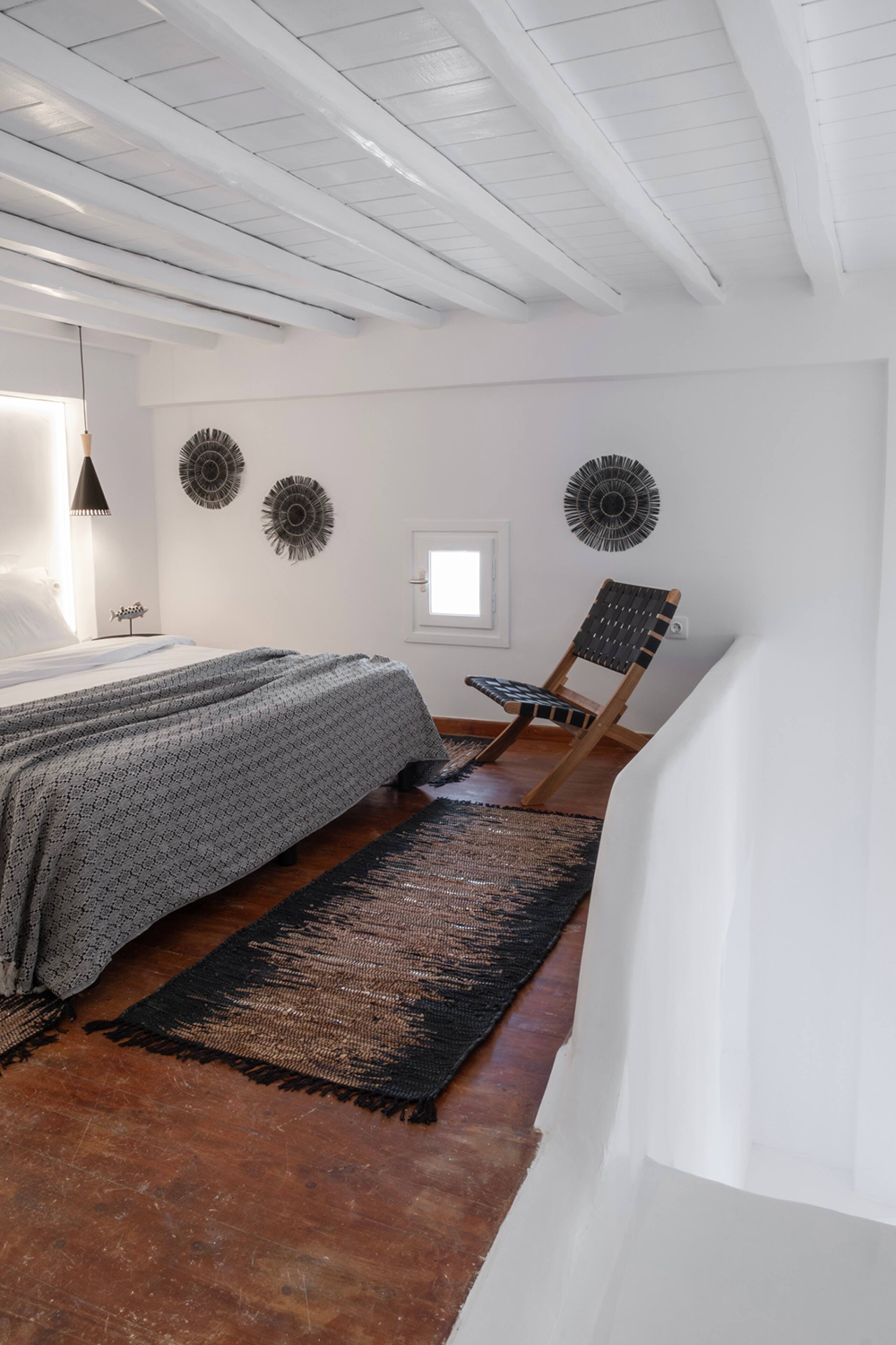Mykonian Style Pool House 9 37