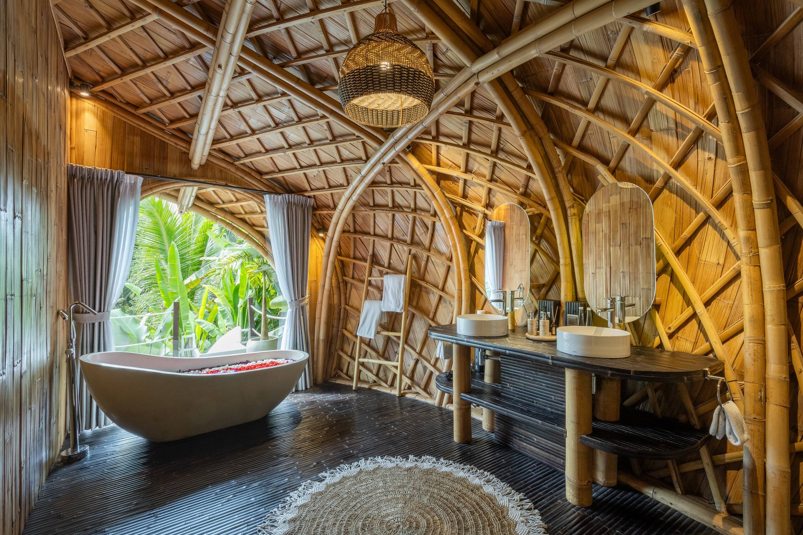 Moon - Bamboo Villa in Eco Six Bali 19