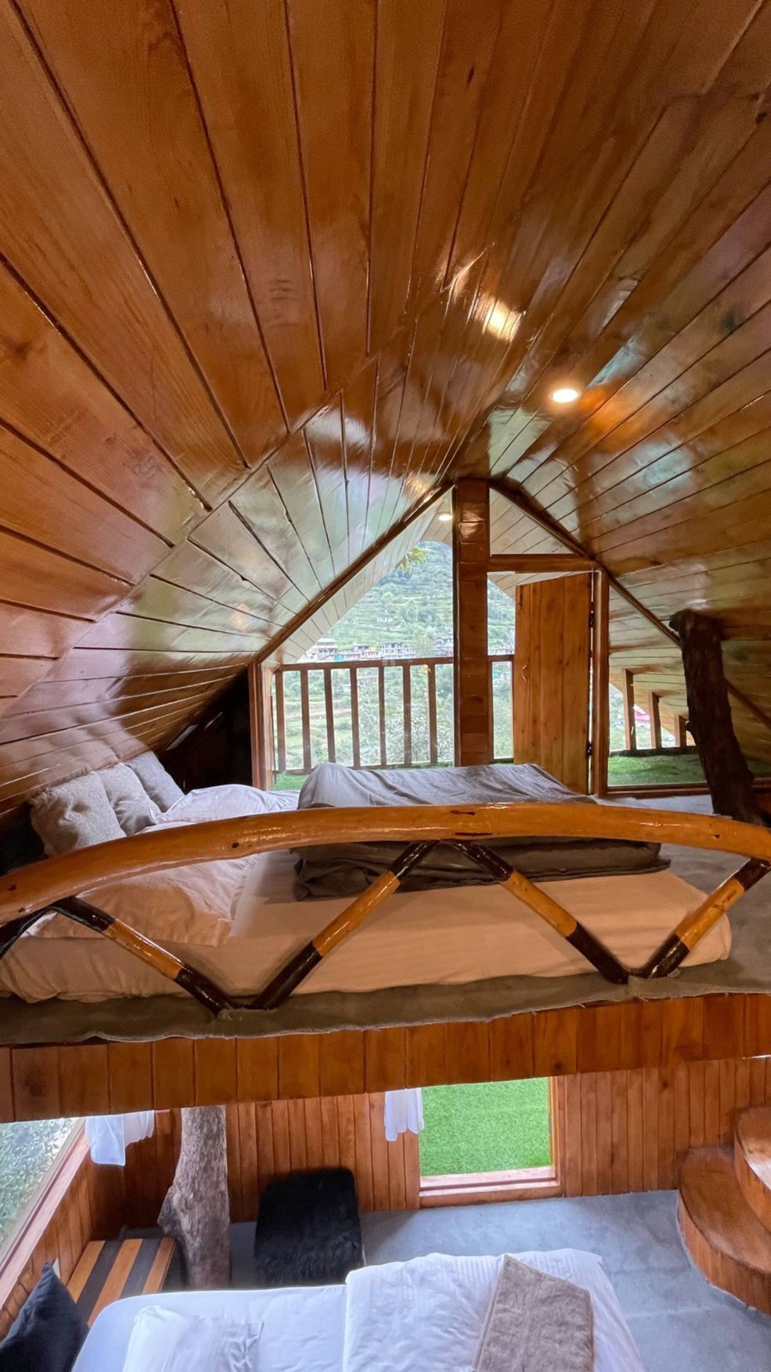 Little Wood Treehouse- Jannat 6