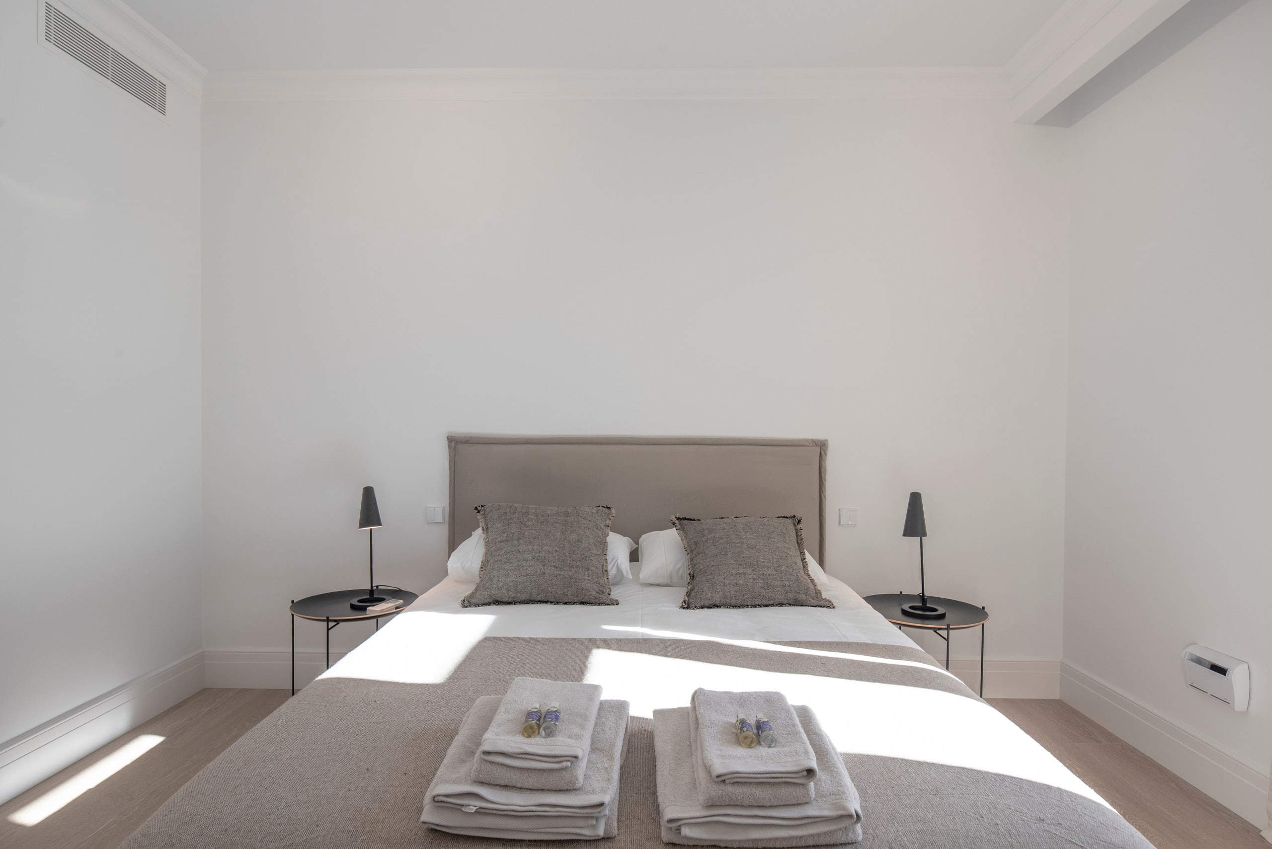 Charming Apartment in Private Condominium w/Pool 2 18
