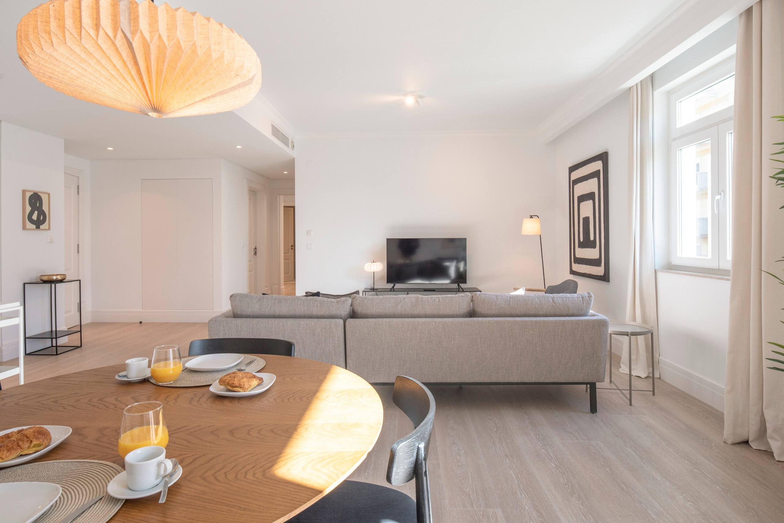 Charming Apartment in Private Condominium w/Pool 2 4