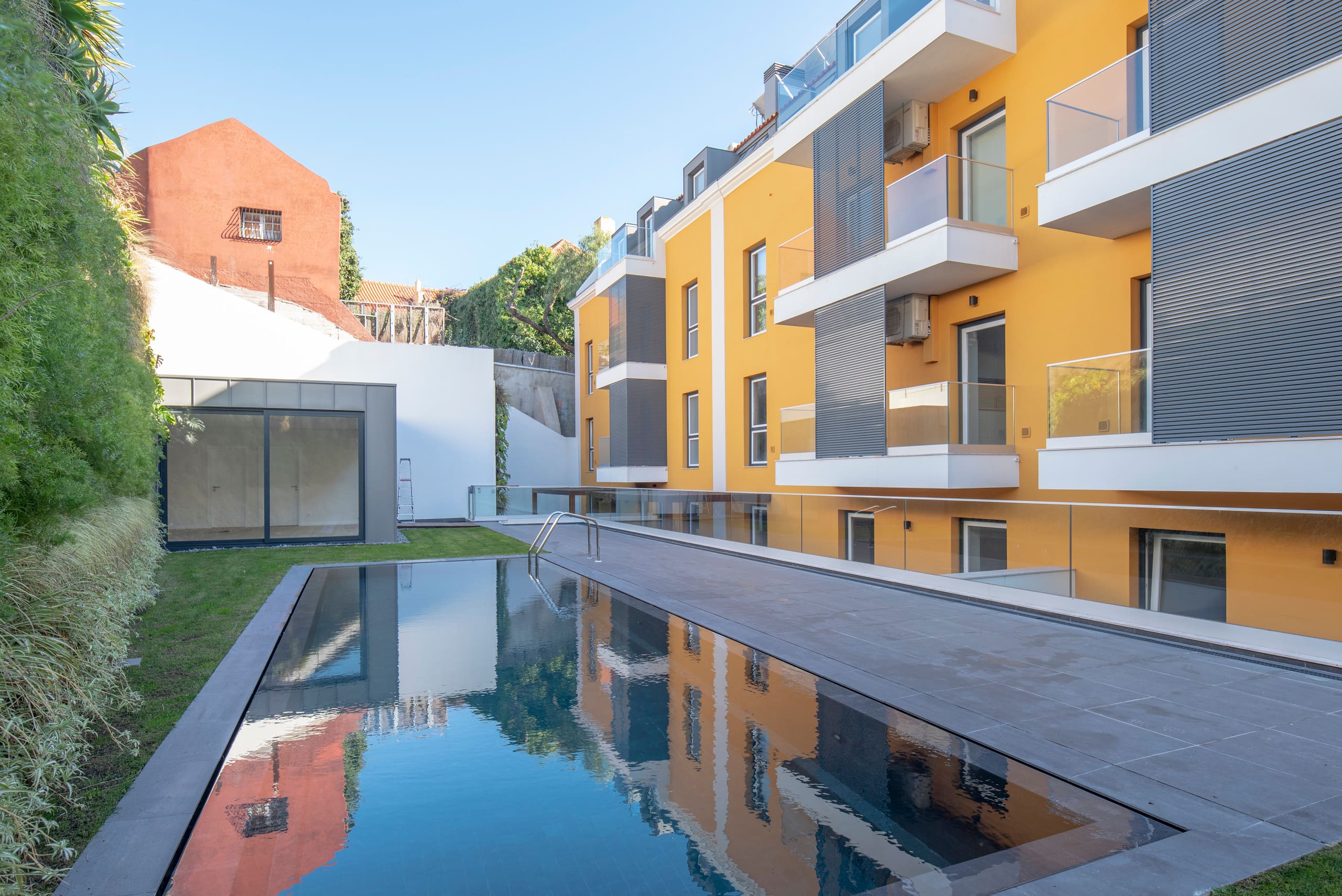 Charming Apartment in Private Condominium w/Pool 2 31