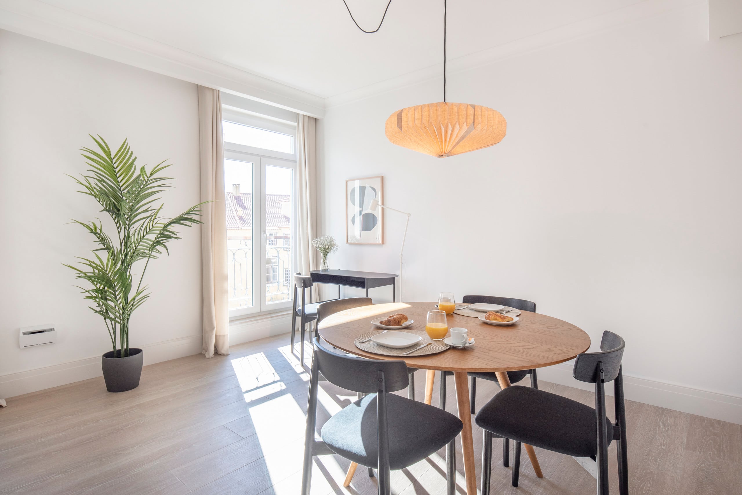 Charming Apartment in Private Condominium w/Pool 2 11