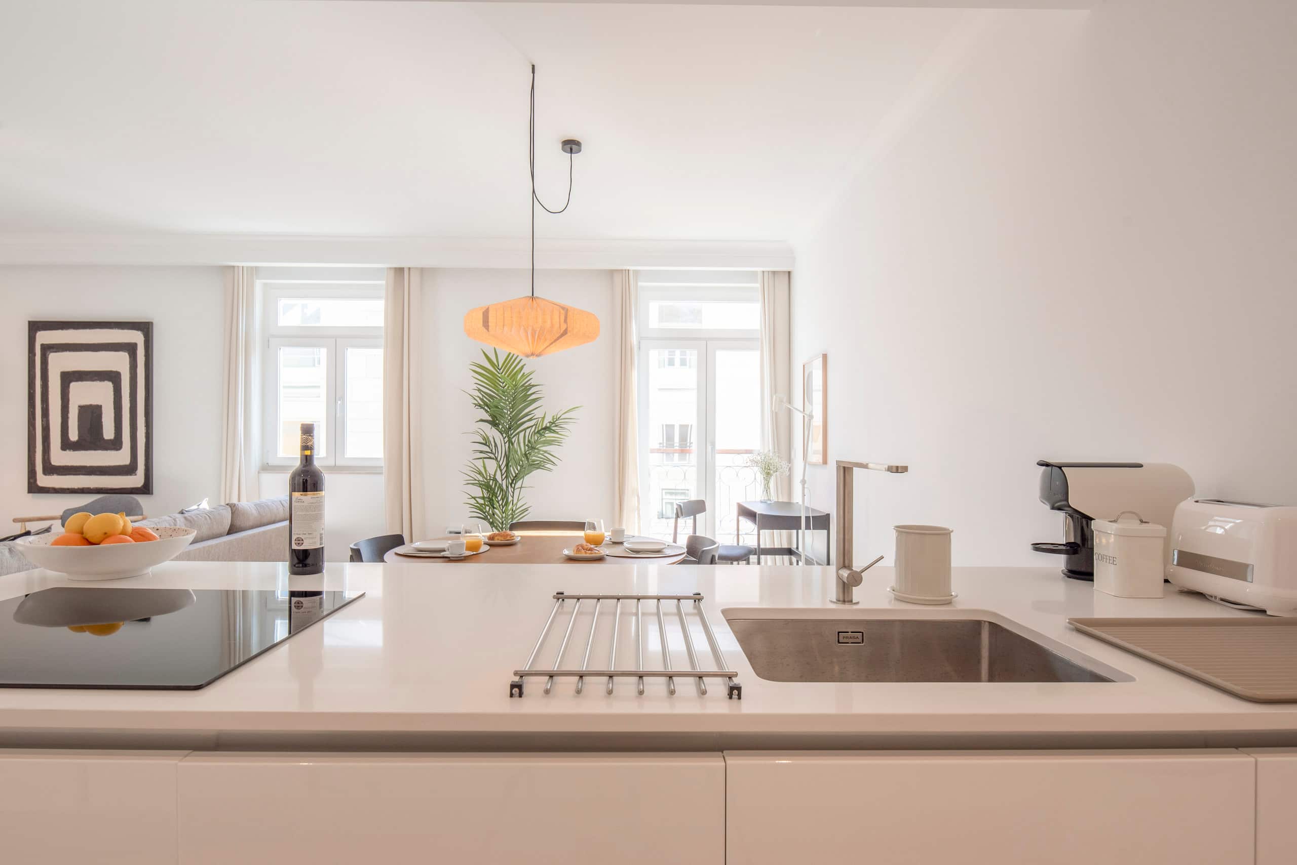 Charming Apartment in Private Condominium w/Pool 2 8