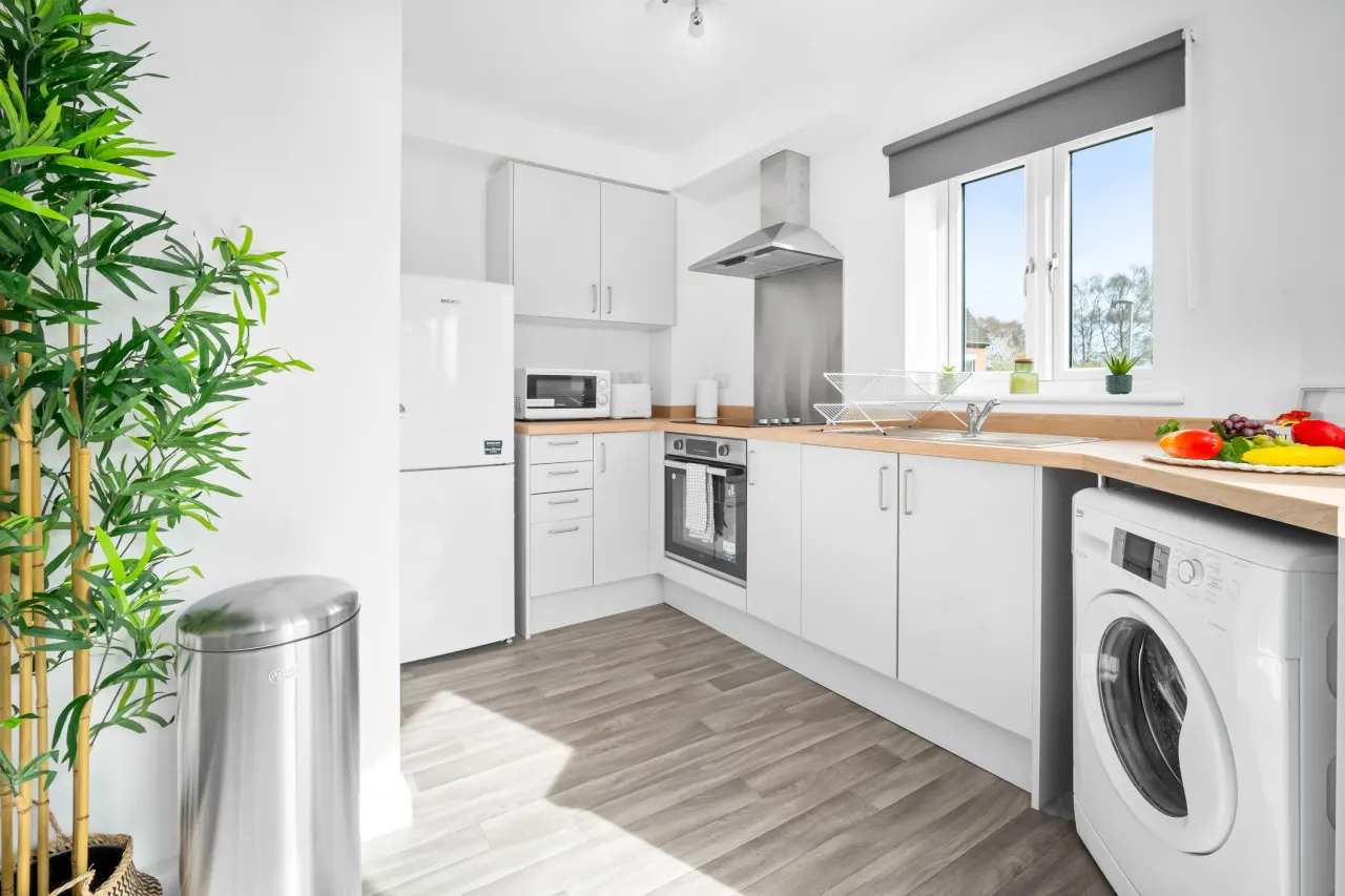 Stylish 2 Bedroom Apartment - Parking - Smart TV - WIFI 51 5