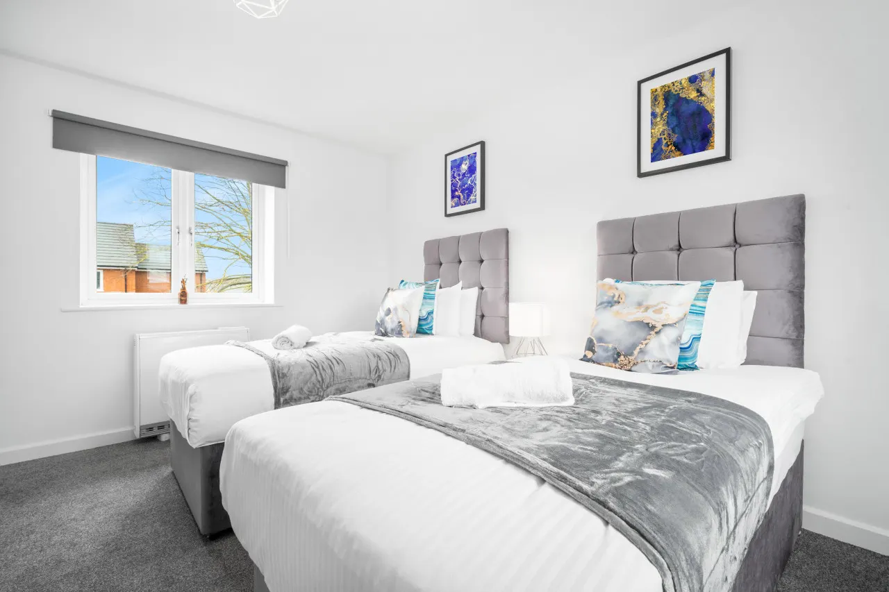 Stylish 2 Bedroom Apartment - Parking - Smart TV - WIFI 51 8