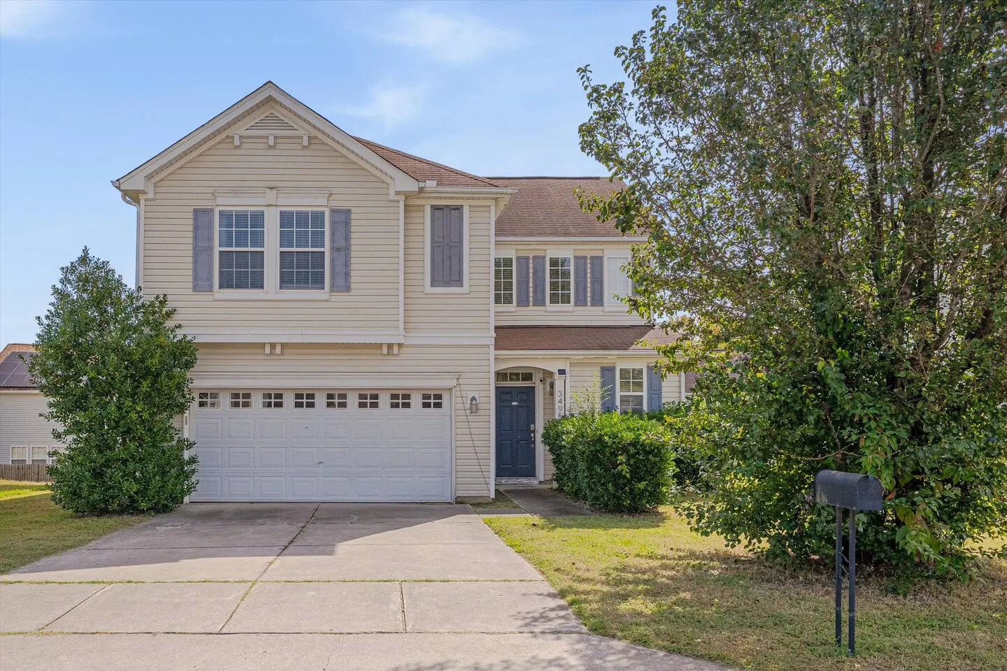 The MacDaddy 3BR 2.5BA - Raleigh 1