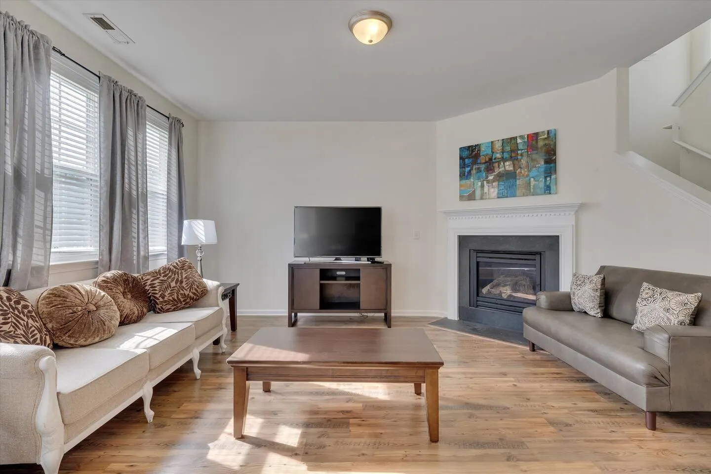 The MacDaddy 3BR 2.5BA - Raleigh 10