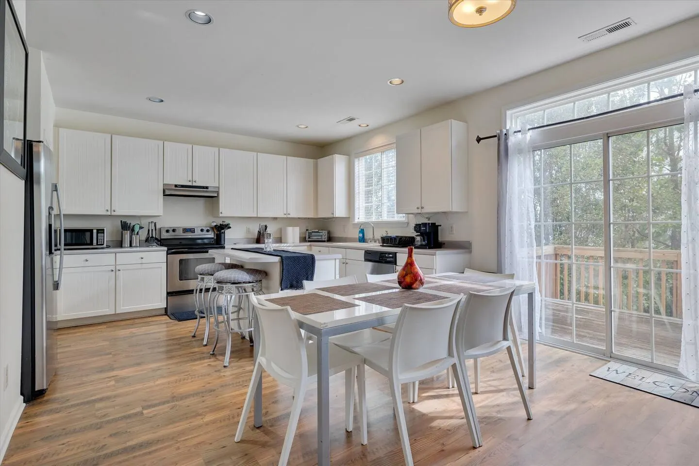 The MacDaddy 3BR 2.5BA - Raleigh 3