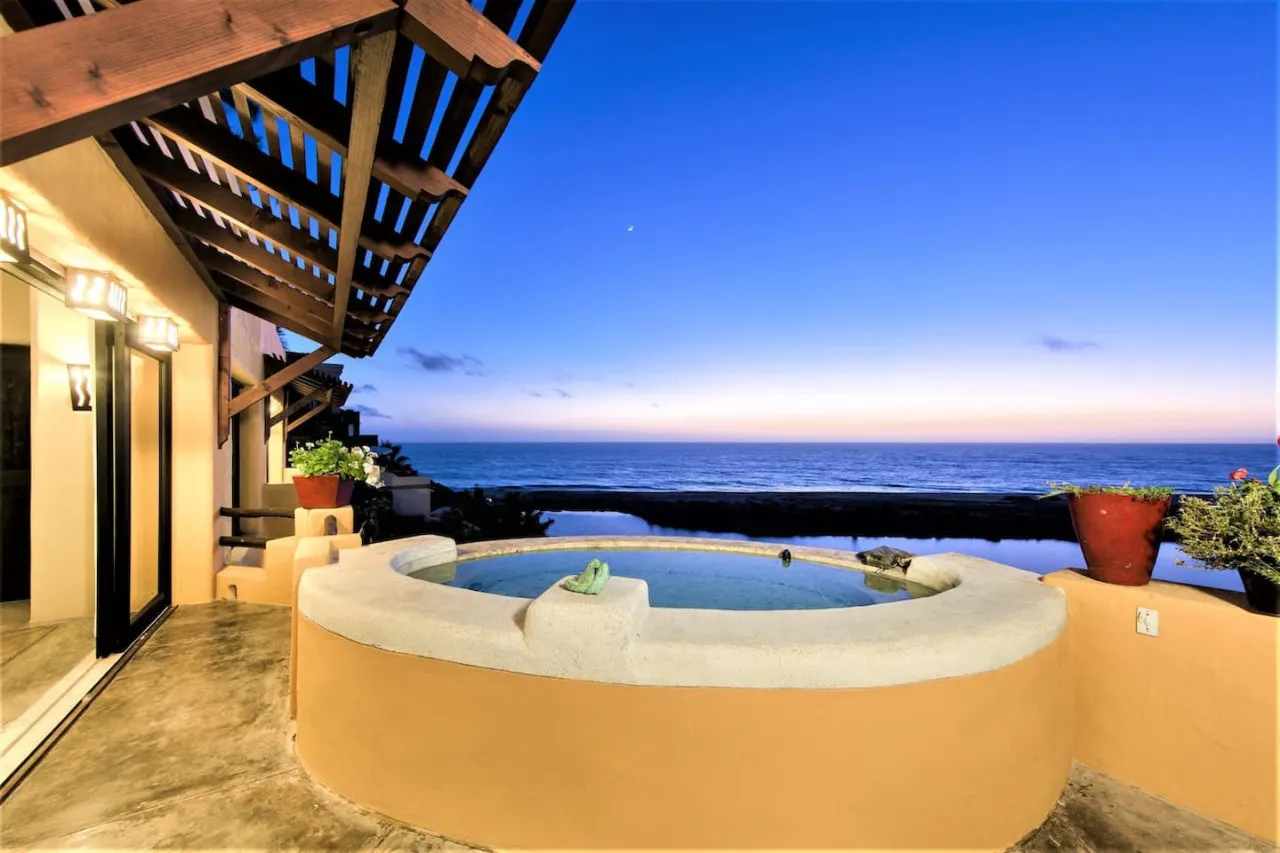 Casa Bella - Beach Access, Pool & Spa, Sleeps 14 8