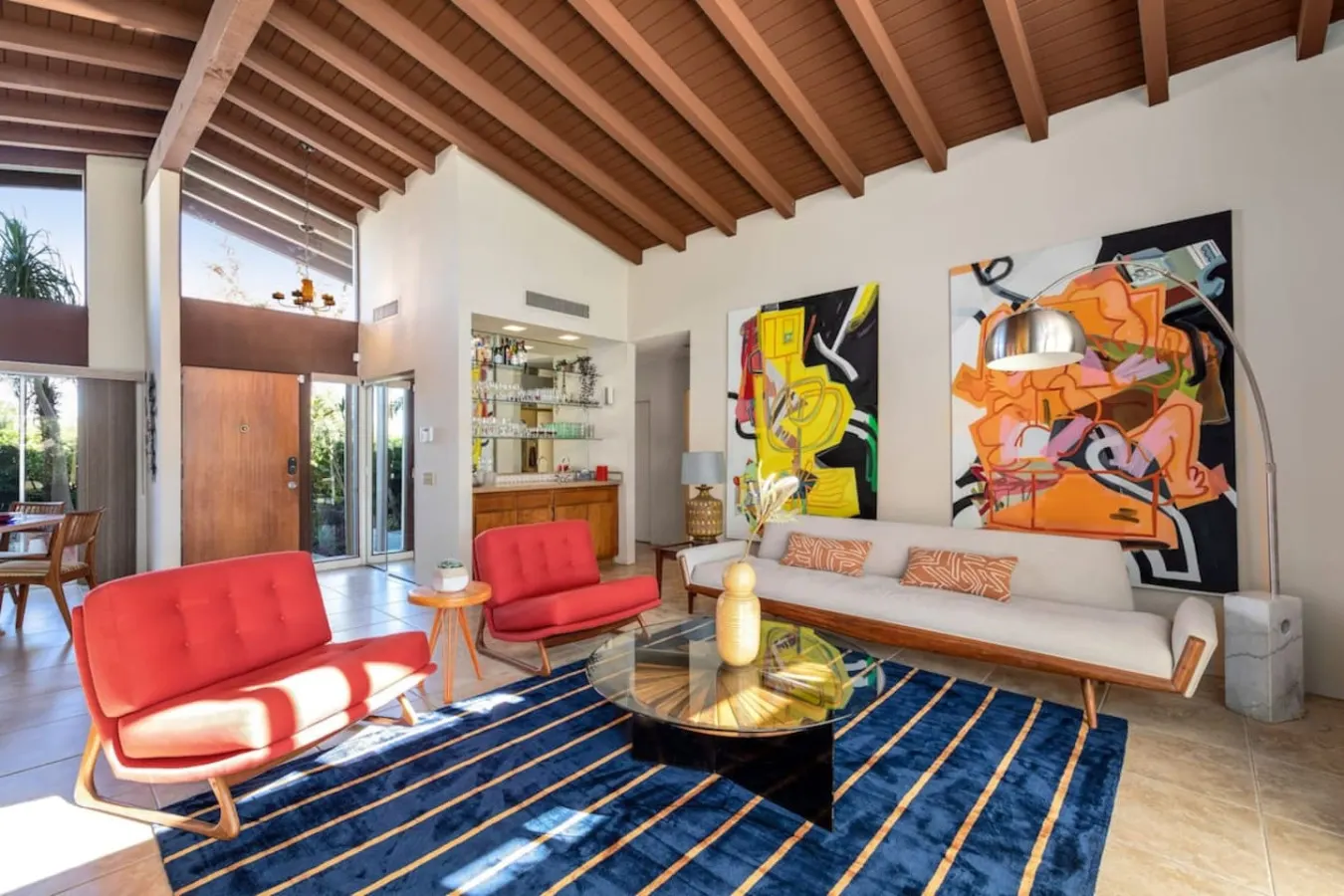 The Pearsall: Mid-Century, Pool, Backyard, Pets OK 2