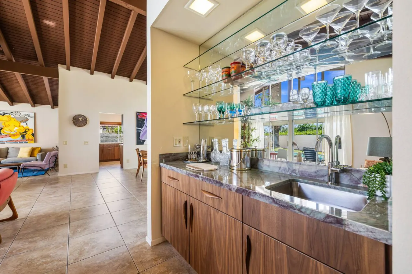 The Pearsall: Mid-Century, Pool, Backyard, Pets OK 12
