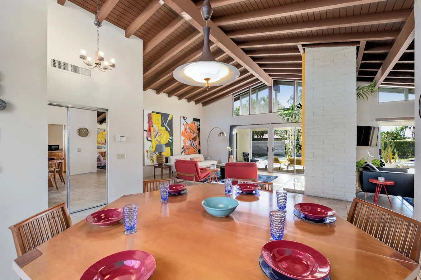 The Pearsall: Mid-Century, Pool, Backyard, Pets OK 14