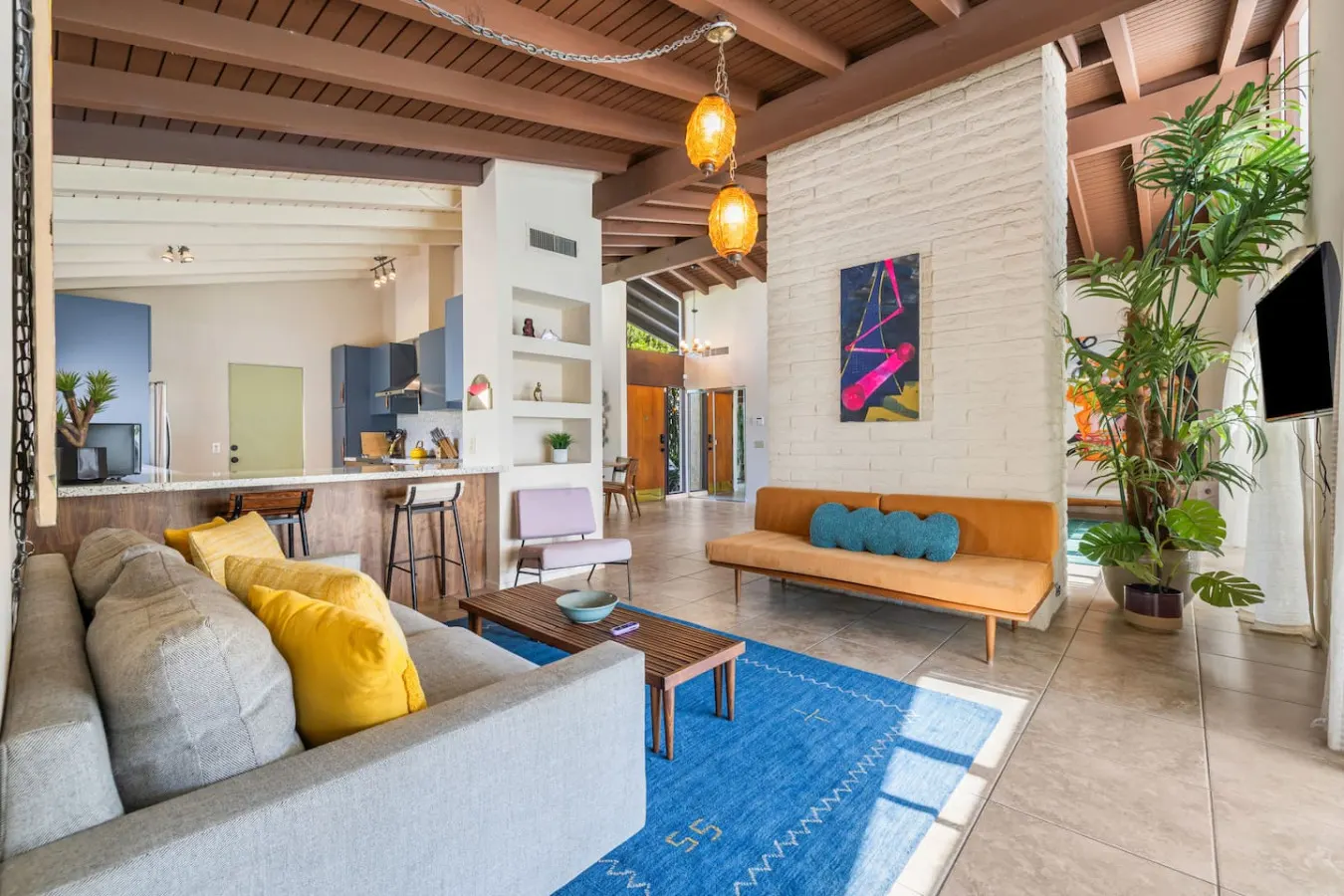 The Pearsall: Mid-Century, Pool, Backyard, Pets OK 6