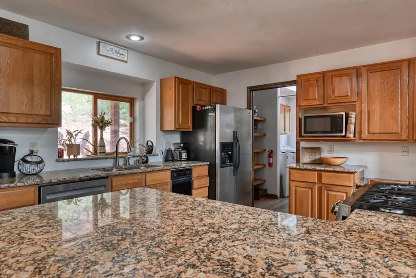 Antlers Ridge, Private Hot Tub, 3 Decks, MTN Views 15