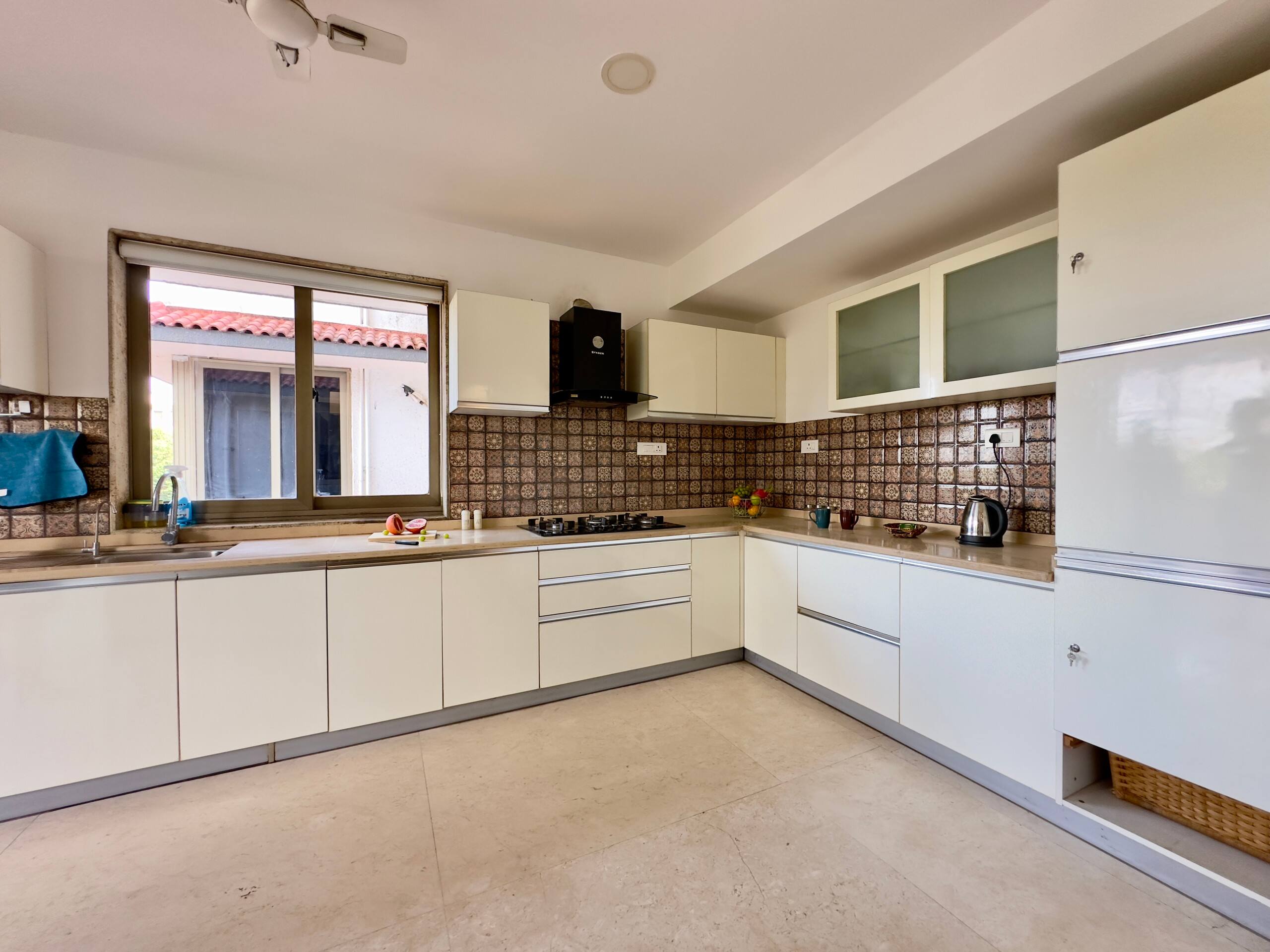 The Marina - 4 BHK Luxury Apartment 15