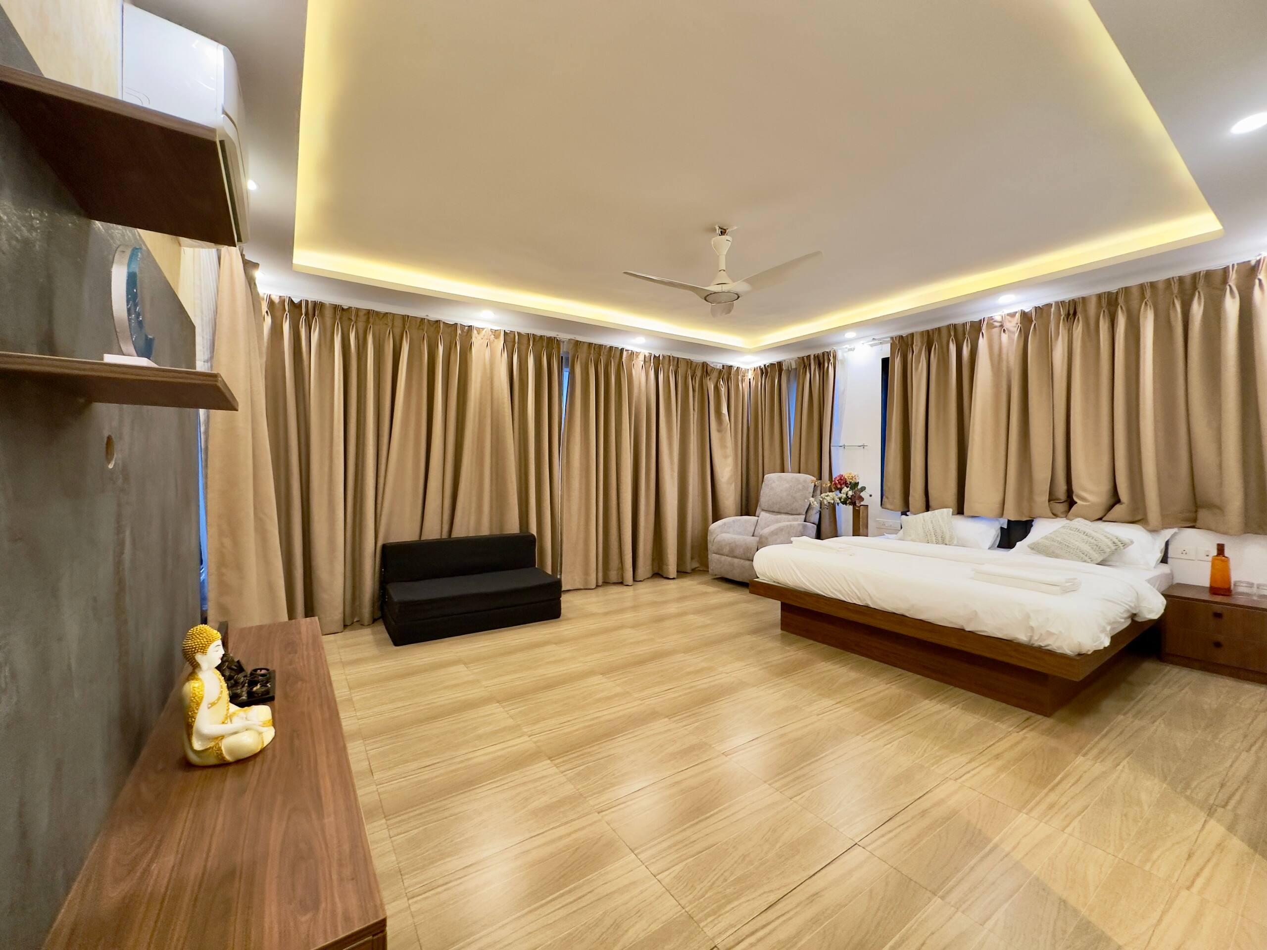 The Marina - 4 BHK Luxury Apartment 27