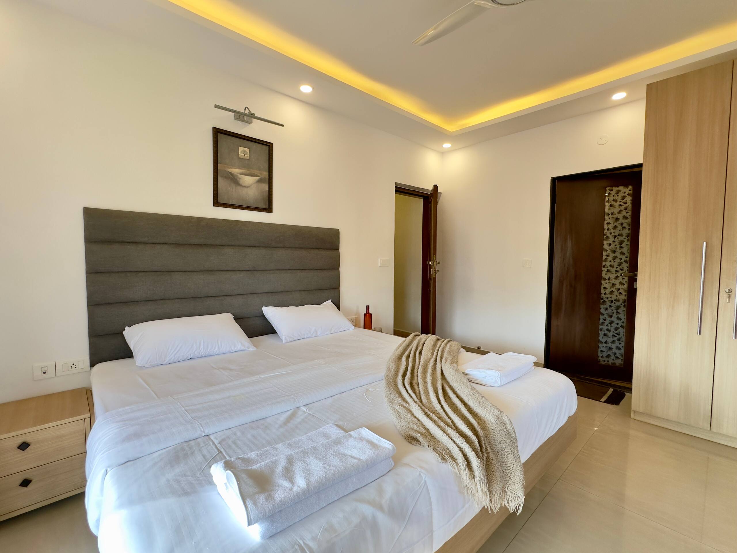 The Marina - 4 BHK Luxury Apartment 40