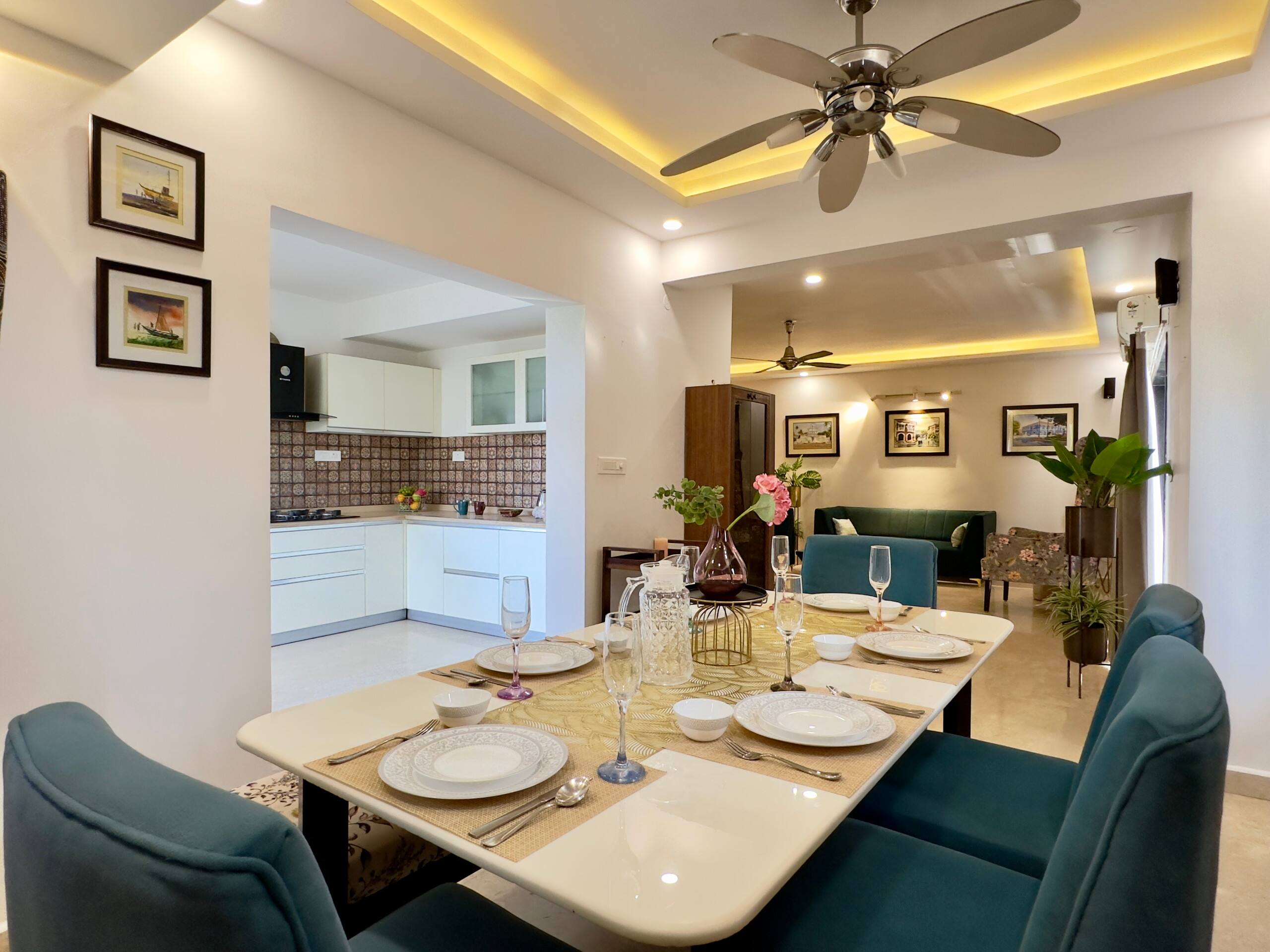 The Marina - 4 BHK Luxury Apartment — photo 2