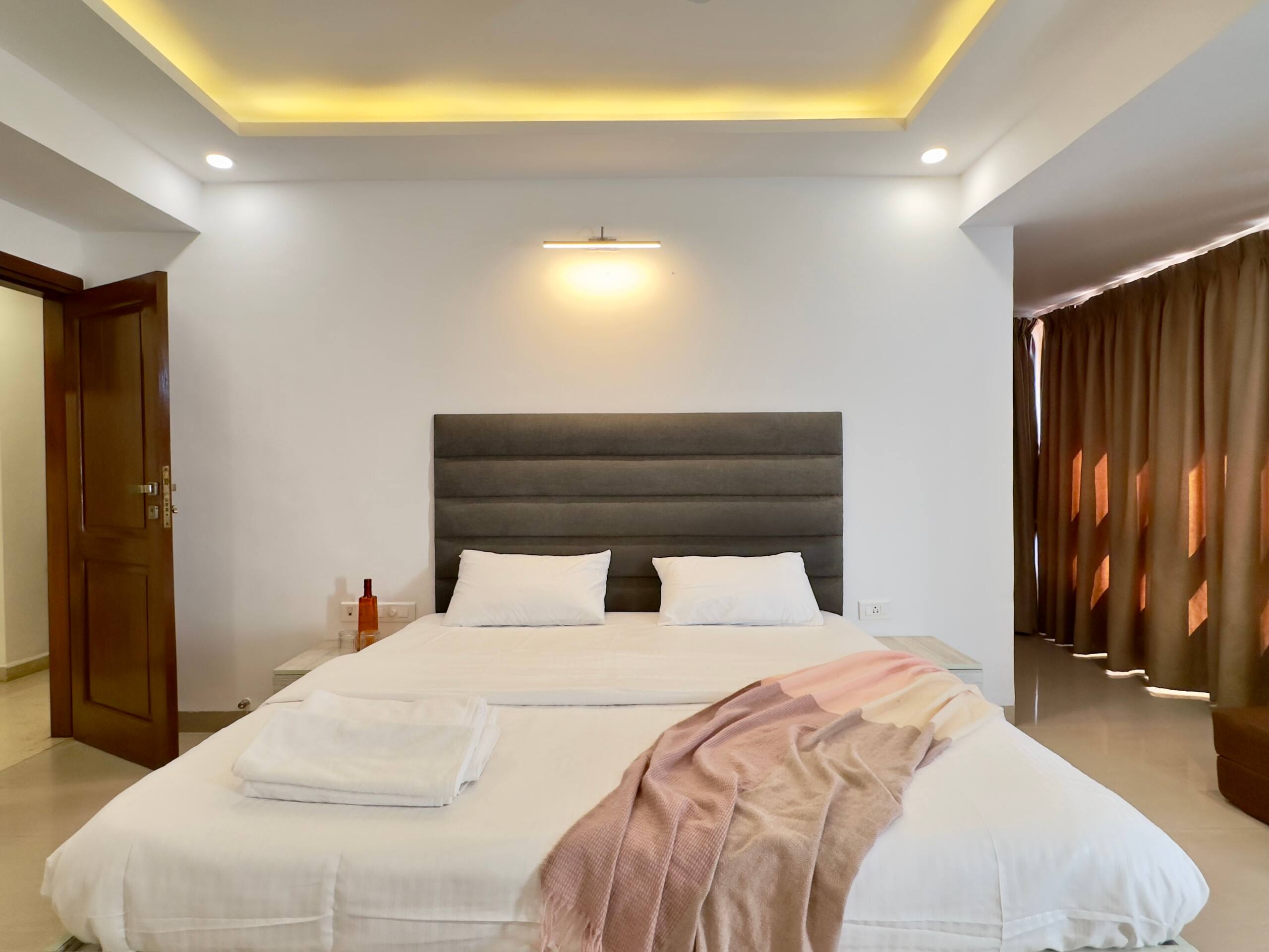 The Marina - 4 BHK Luxury Apartment 31