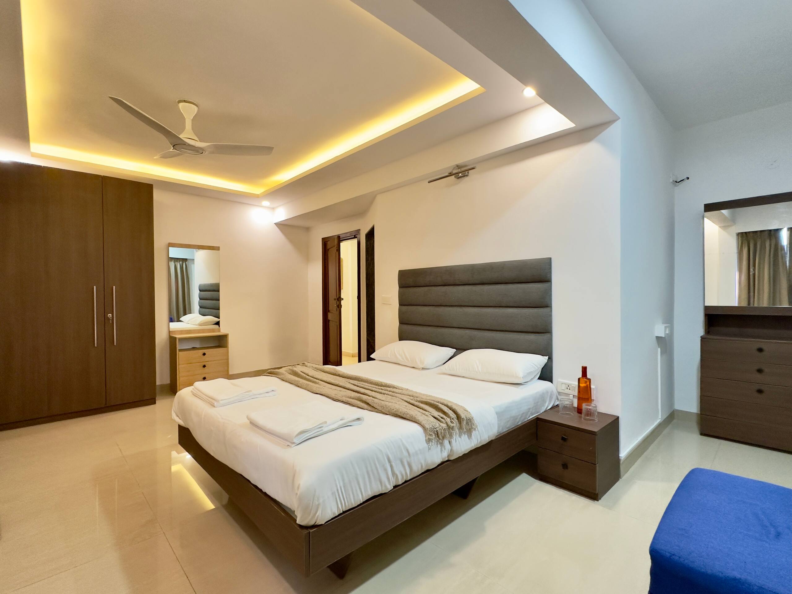 The Marina - 4 BHK Luxury Apartment 35