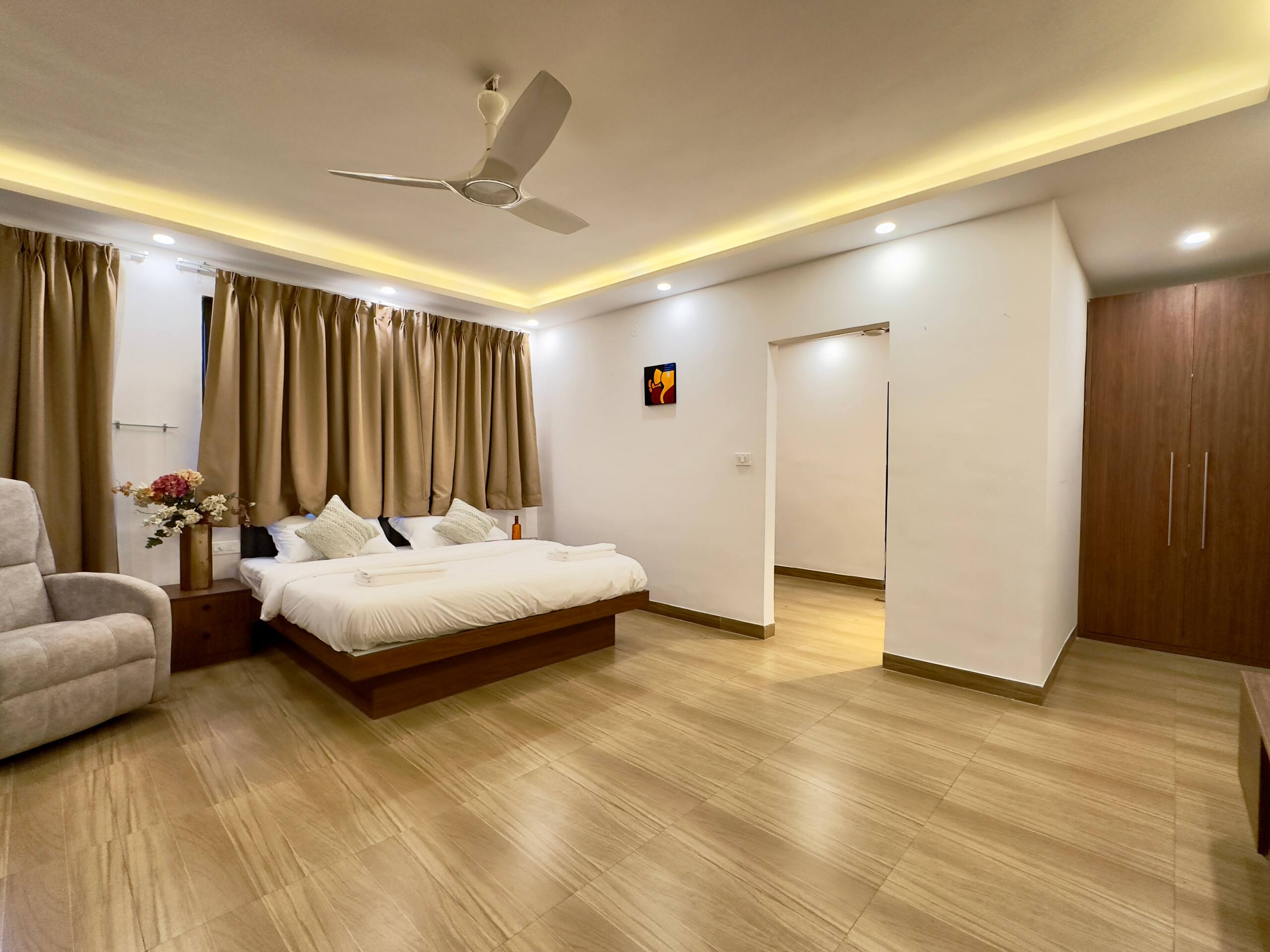 The Marina - 4 BHK Luxury Apartment 25