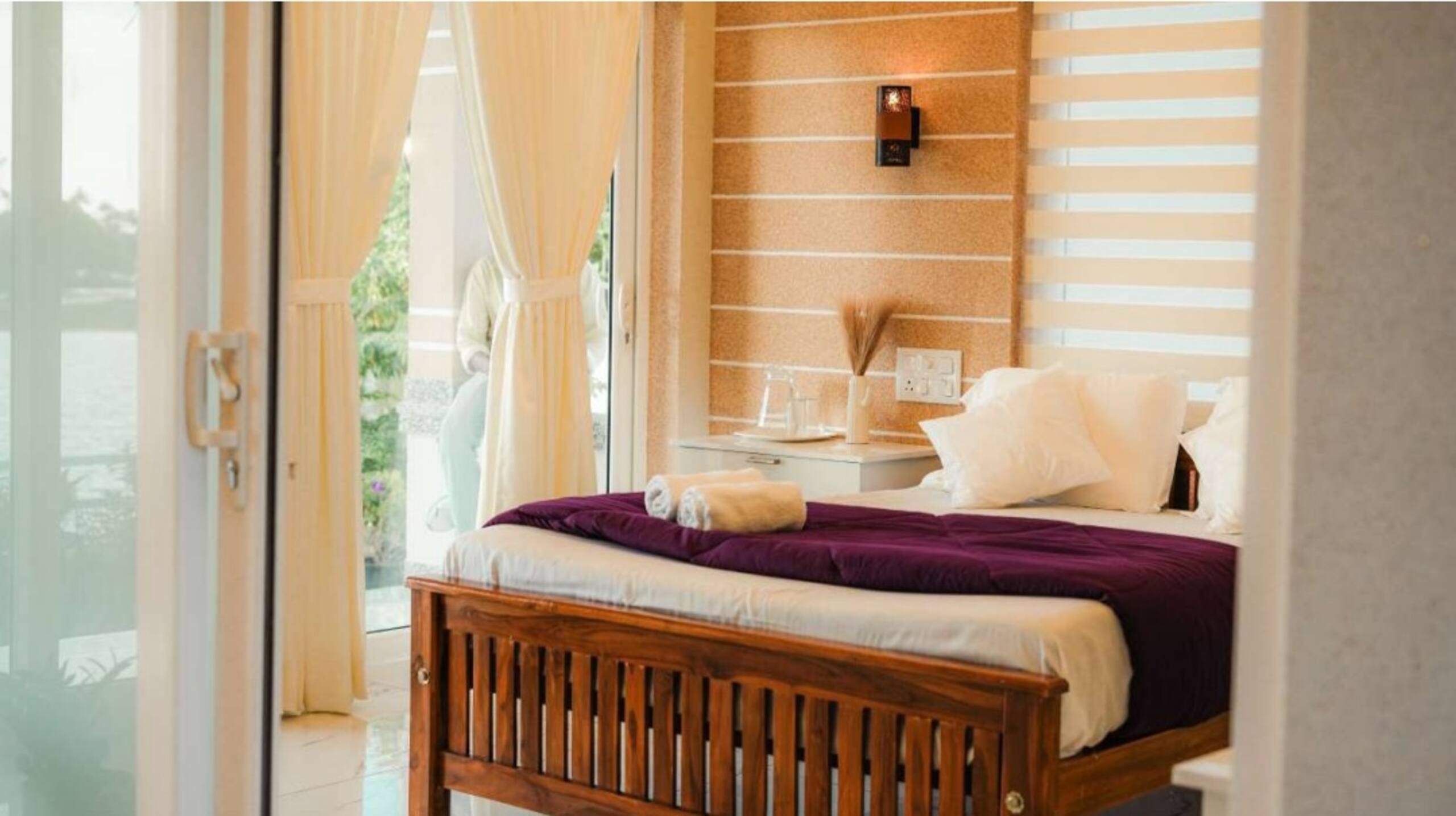 Mayyattil Waterfront Villa - Kochi-Njarakkal 12