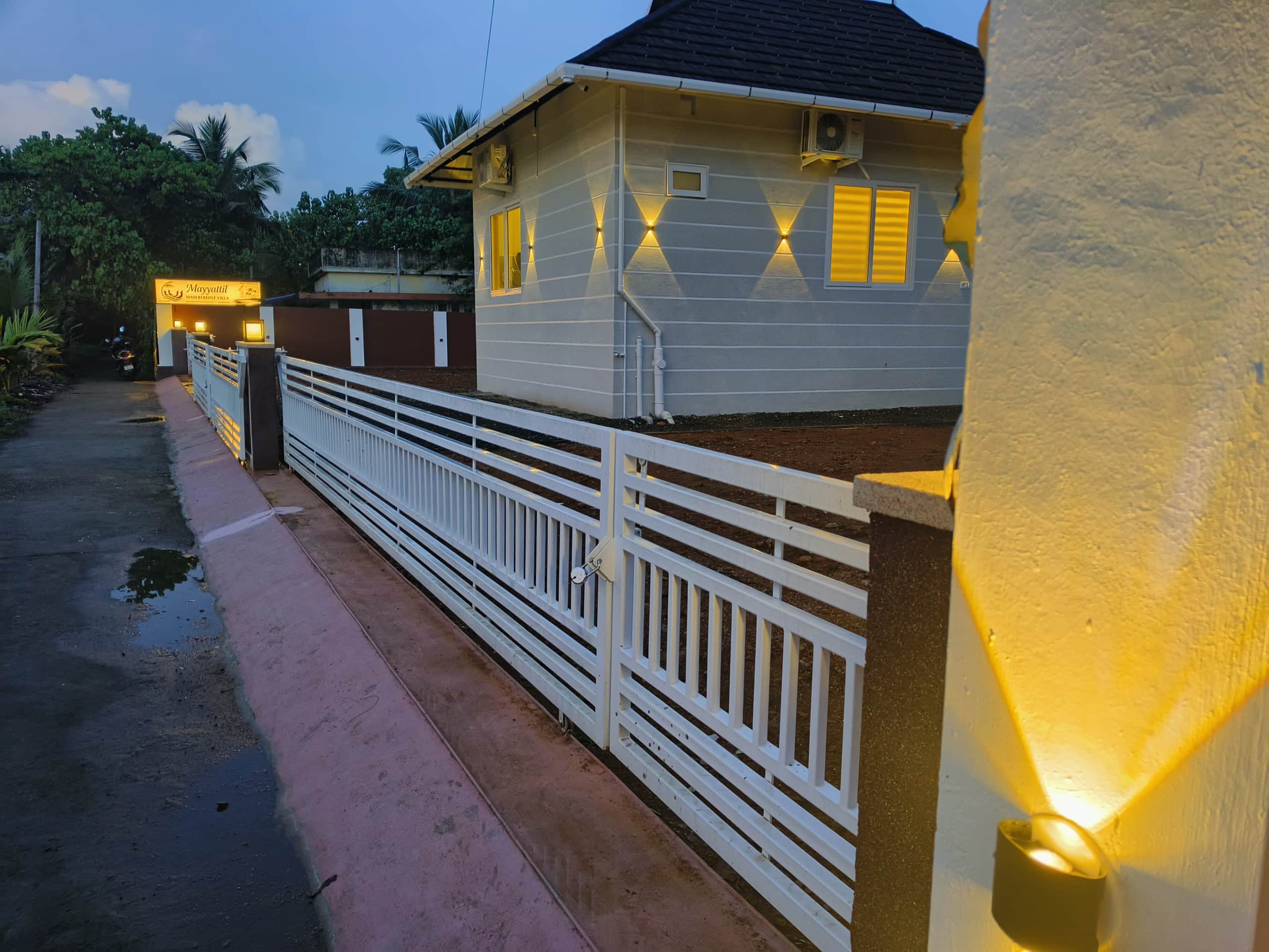 Mayyattil Waterfront Villa - Kochi-Njarakkal 5