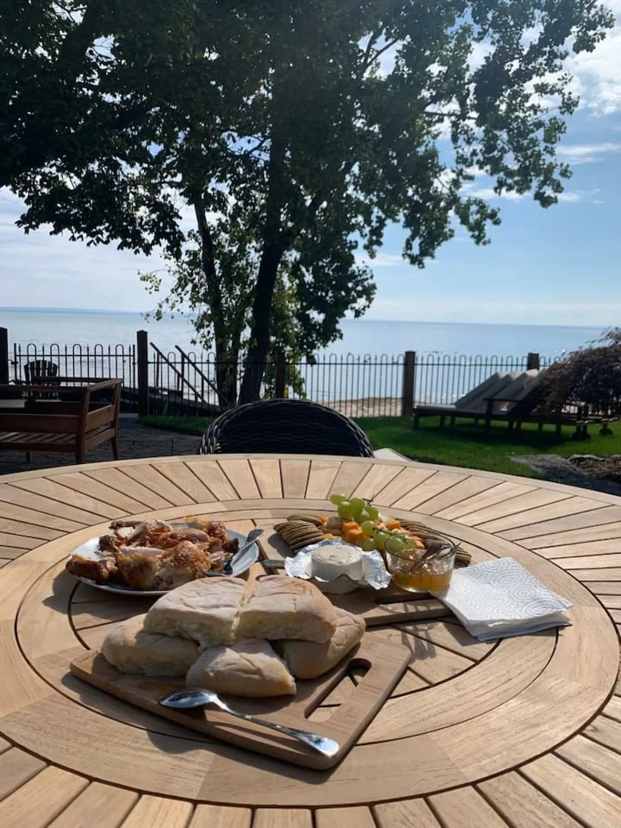 Crystal Beach Executive Waterfront Lakehouse 13