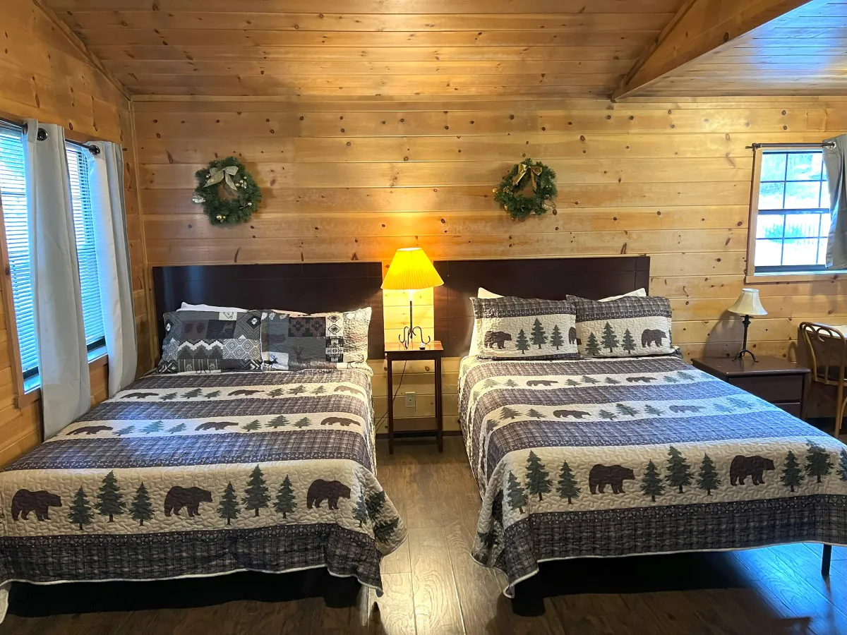 Serene 2 Bd Suite w/ Hot Tub - Bear Manor #11 4