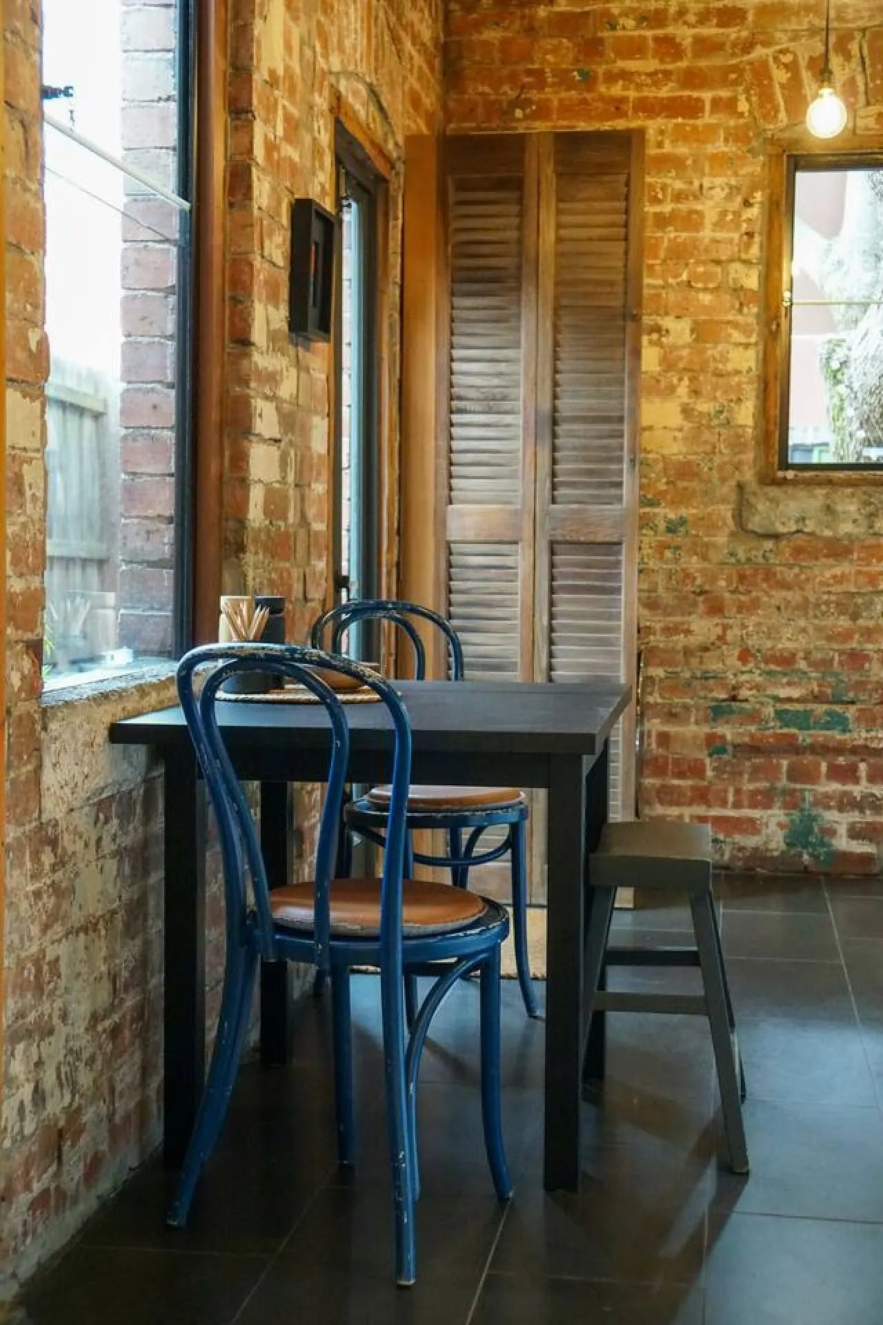 Charming Fitzroy Terrace Walk, Dine & Explore 13