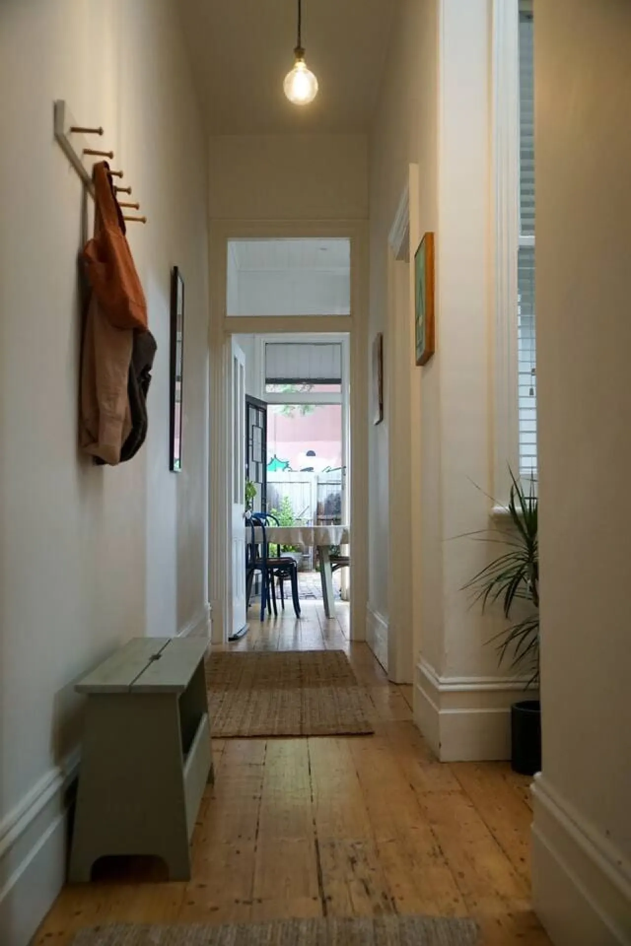 Charming Fitzroy Terrace Walk, Dine & Explore 6