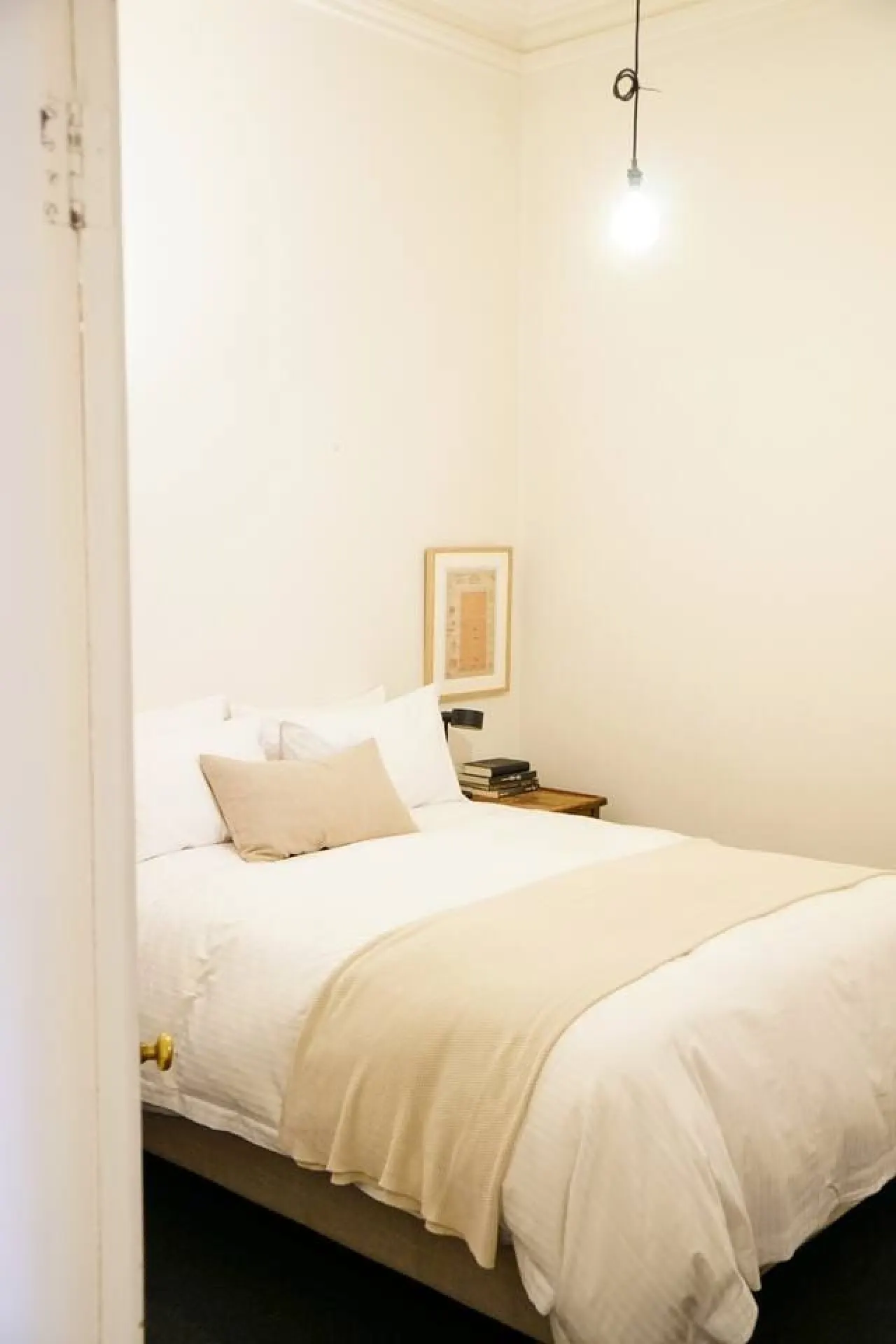 Charming Fitzroy Terrace Walk, Dine & Explore 8