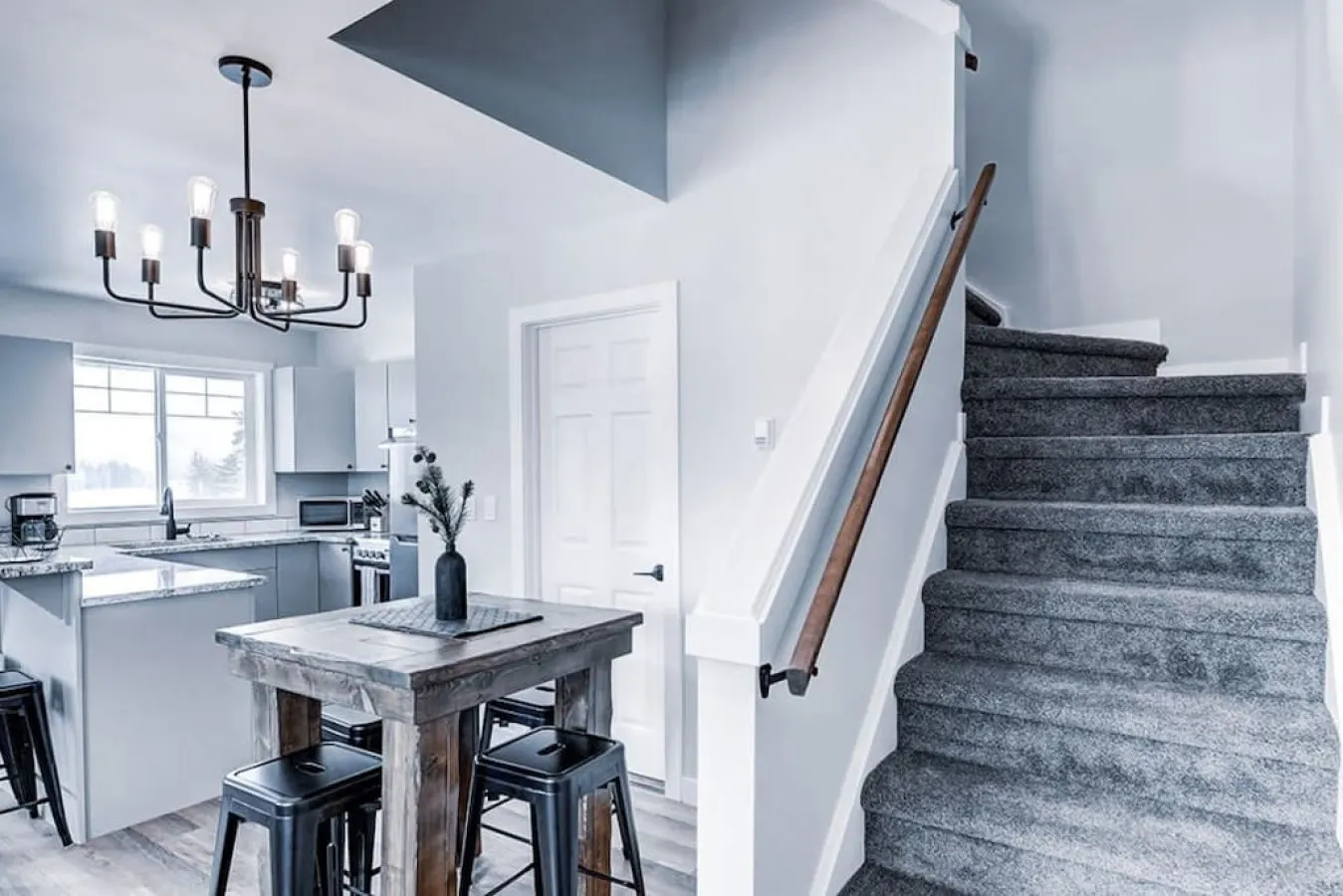 Mountain View Condo Near Banff & Canmore 13