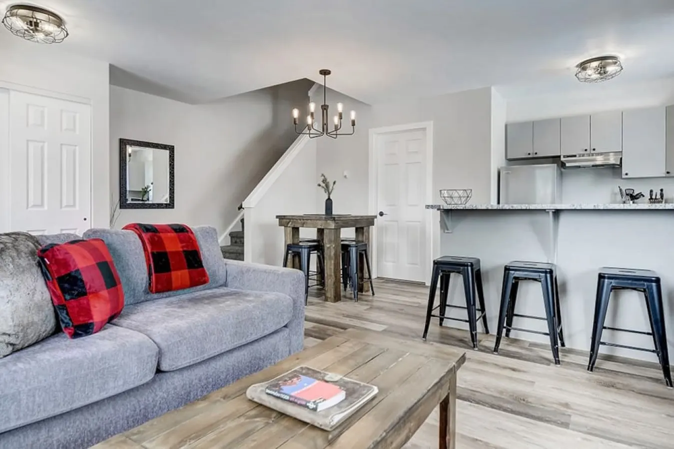 Mountain View Condo Near Banff & Canmore 7