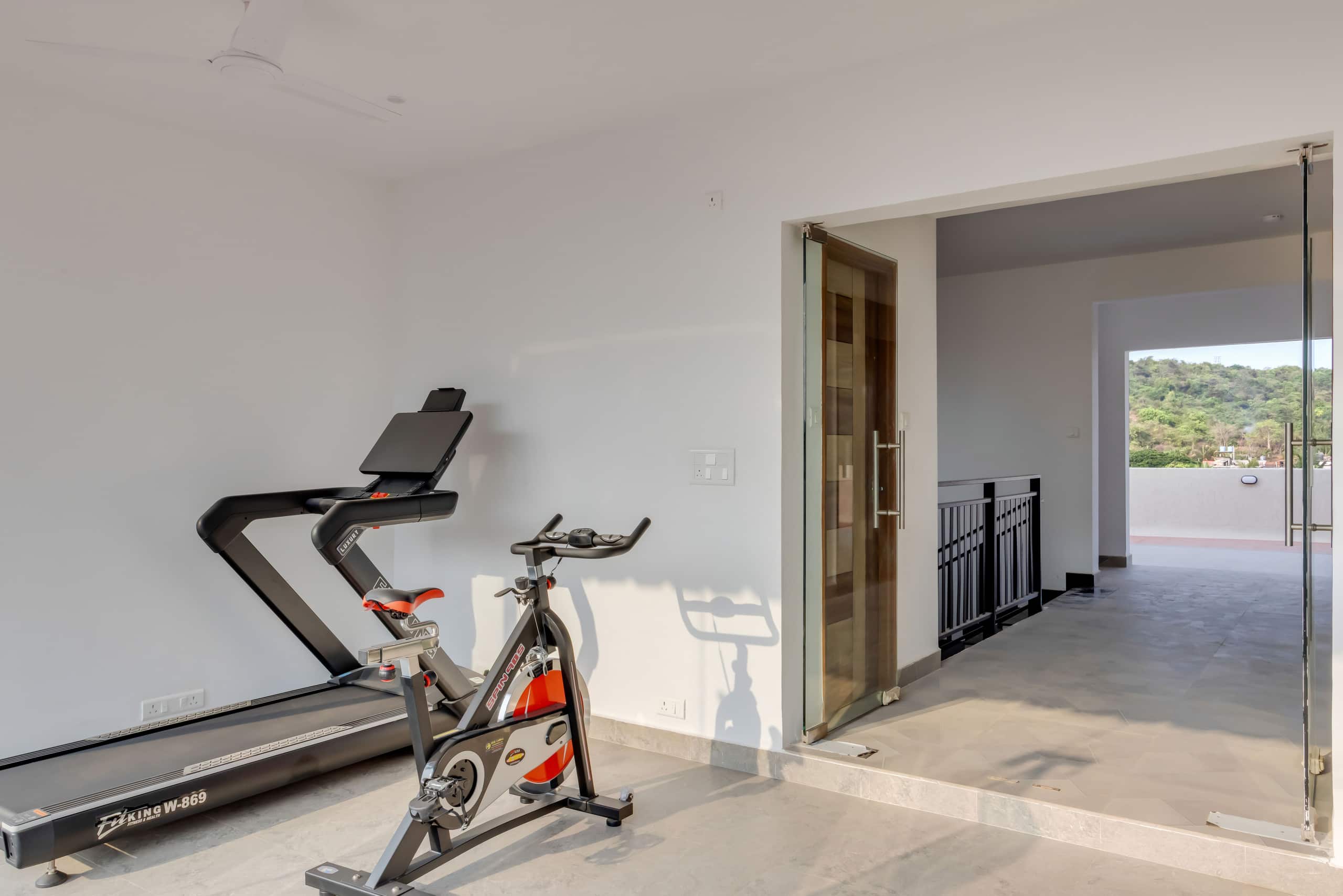 Cozy 2BR Candolim Escape | Pool, Gym & Hill Views 34