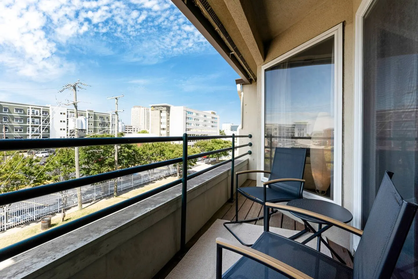 Virginia Beach 2BR Condo With Pool Access 10