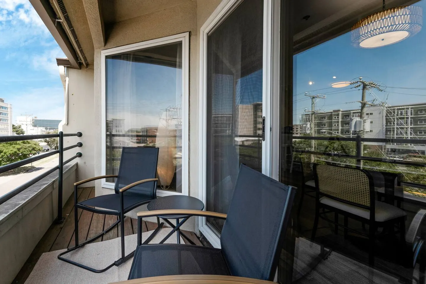 Virginia Beach 2BR Condo With Pool Access 16