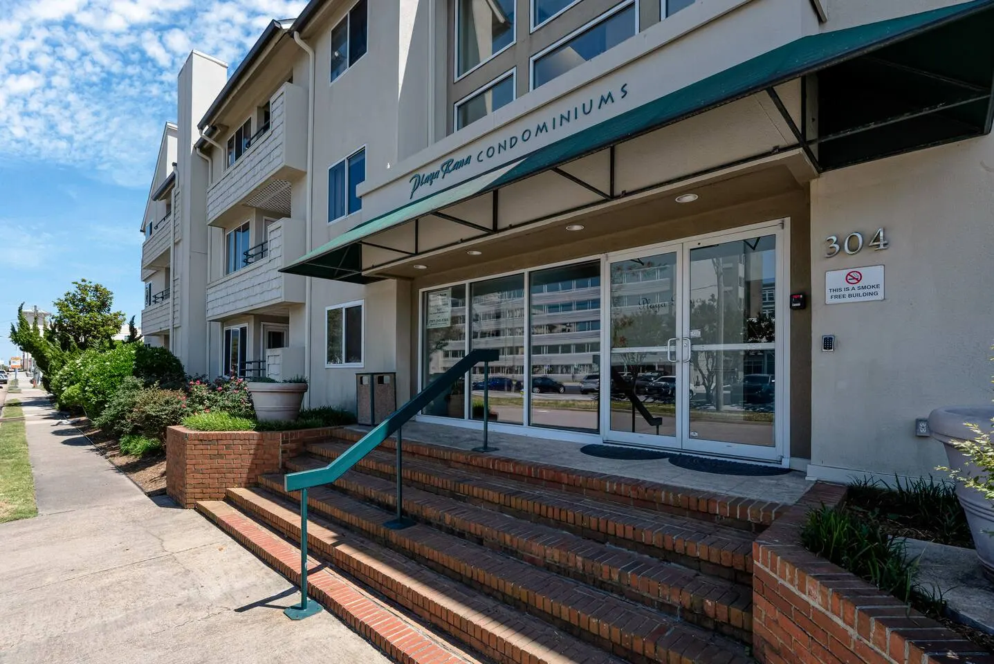 Virginia Beach 2BR Condo With Pool Access — photo 4
