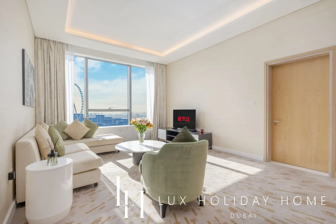 LUX Iconic Views at The Palm Tower Suite 7 15
