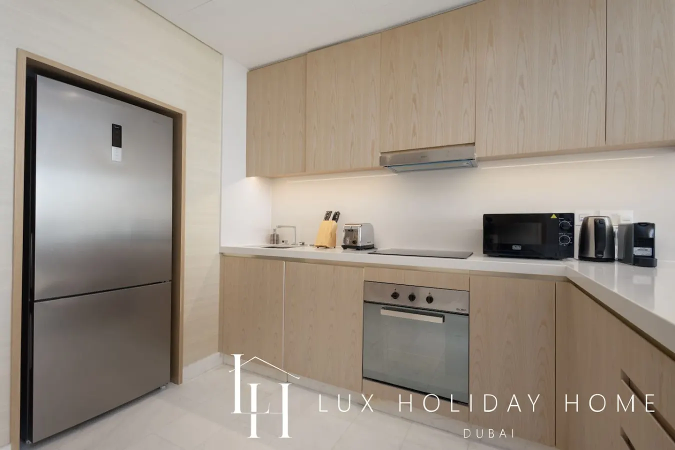 LUX Iconic Views at The Palm Tower Suite 7 7