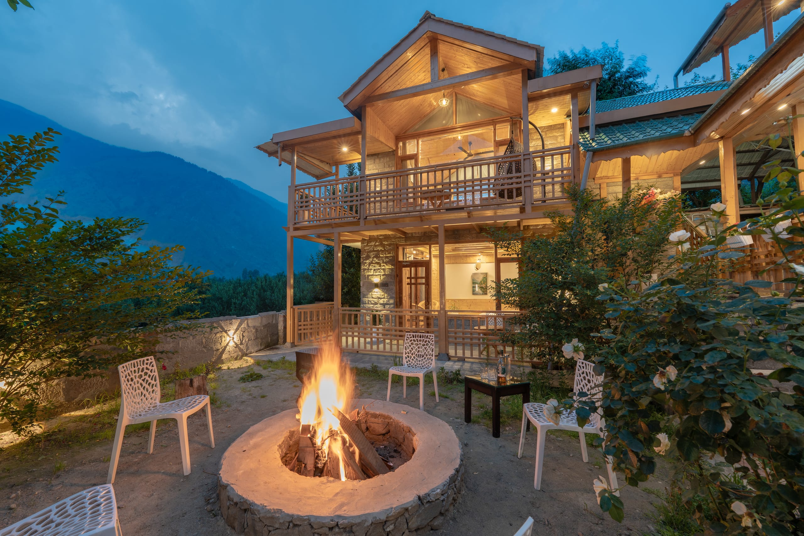Kaizen Rare, Luxury 6BR Villa with Outdoor Jacuzzi 2