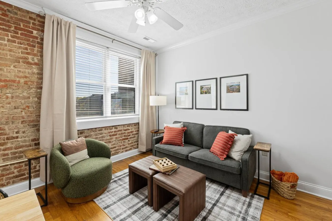 Stylish Maryville Loft | 30 Mins to Smoky Mtns