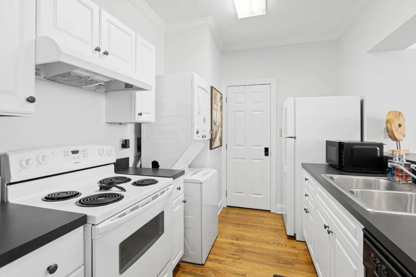 Stylish Maryville Loft 30 Mins to Smoky Mtns 4
