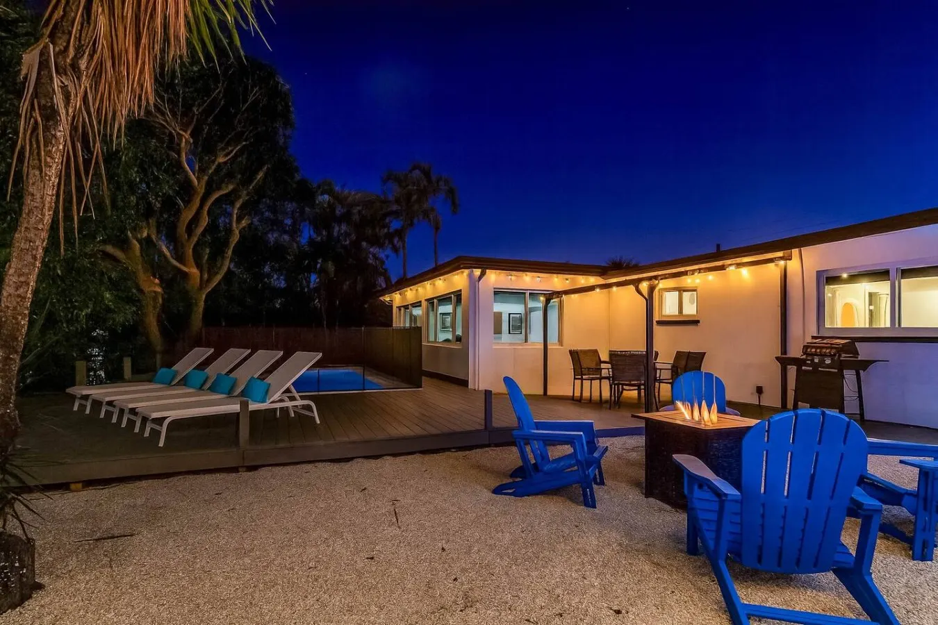 Waterfront Family Getaway with Pool BBQ FirePit 15