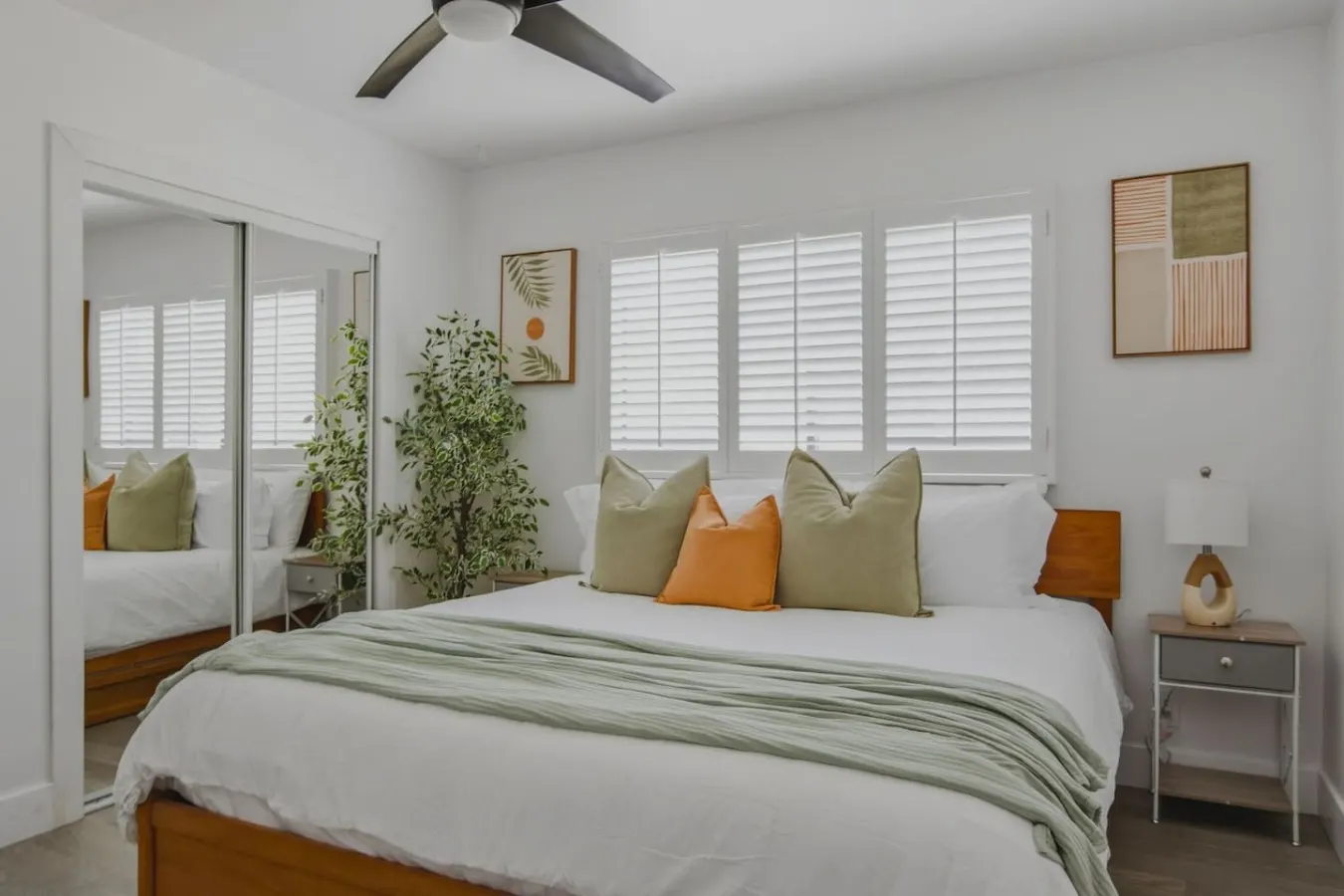 LongBeach Cottage - Pool, Spa, Games, 4Miles2Beach 13