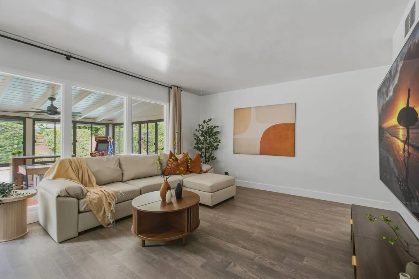 LongBeach Cottage - Pool, Spa, Games, 4Miles2Beach 7