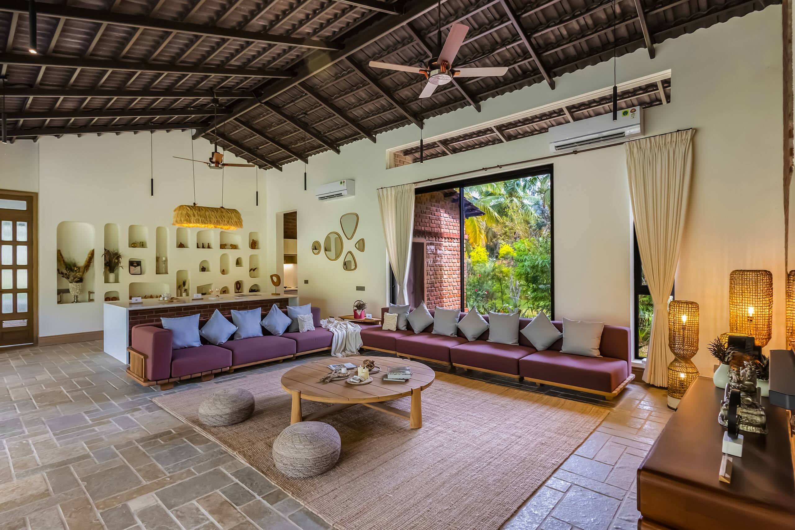 Farm Villa W/ Movie Lounge, Fire Pit & Cabana 12
