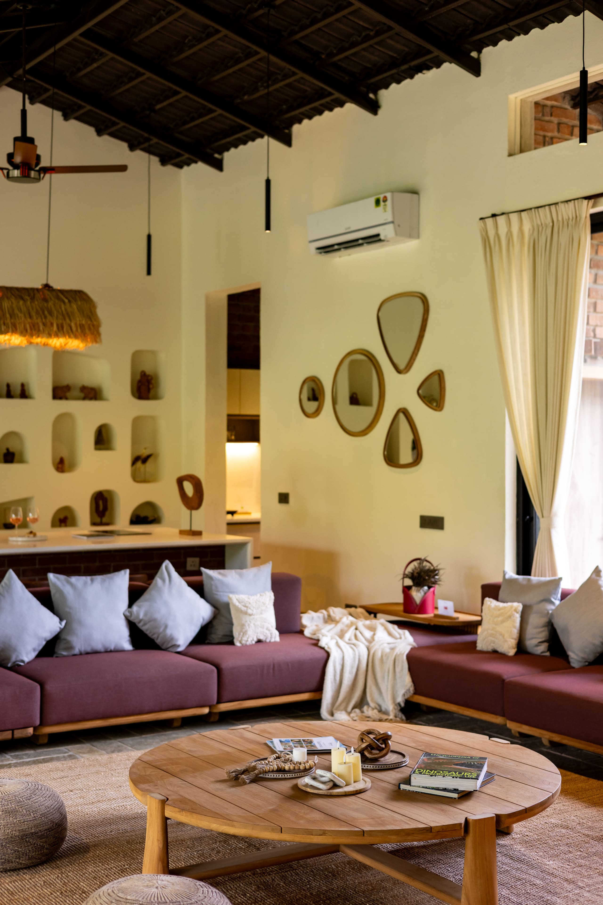 Farm Villa W/ Movie Lounge, Fire Pit & Cabana 3